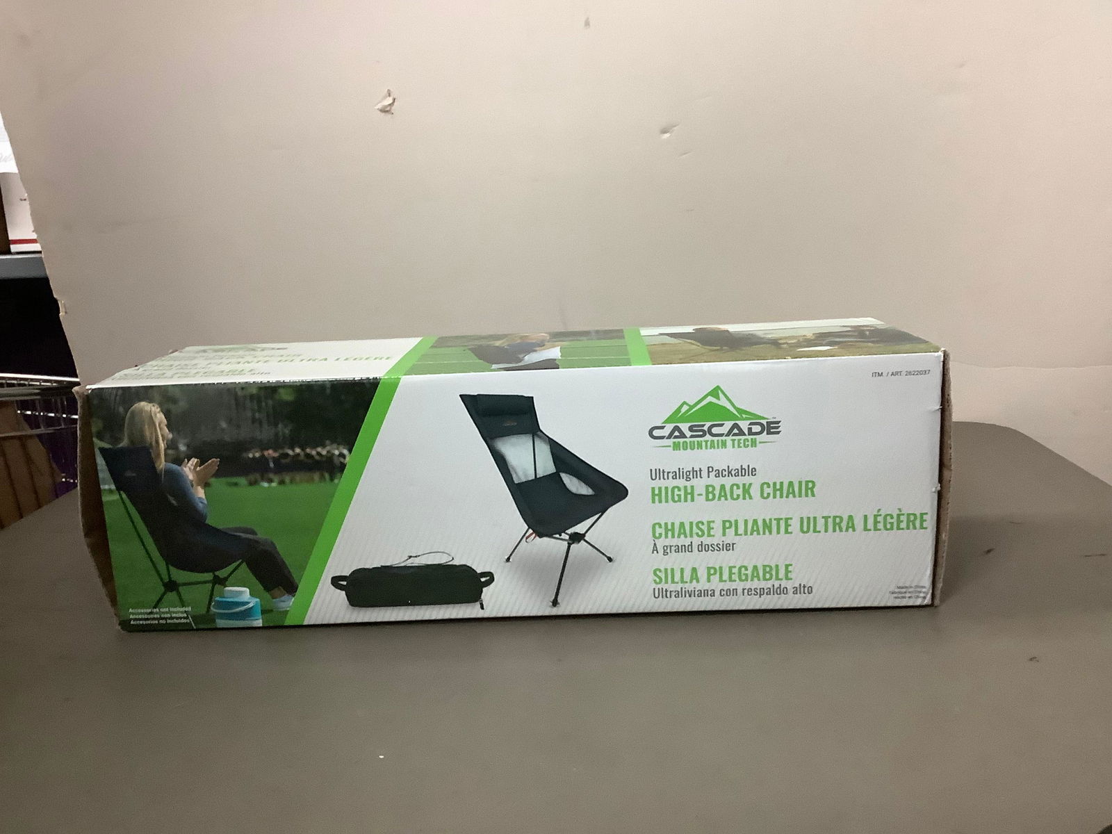 Cascade Mountain Tech Ultralight packable High-back chair (1 of 1)