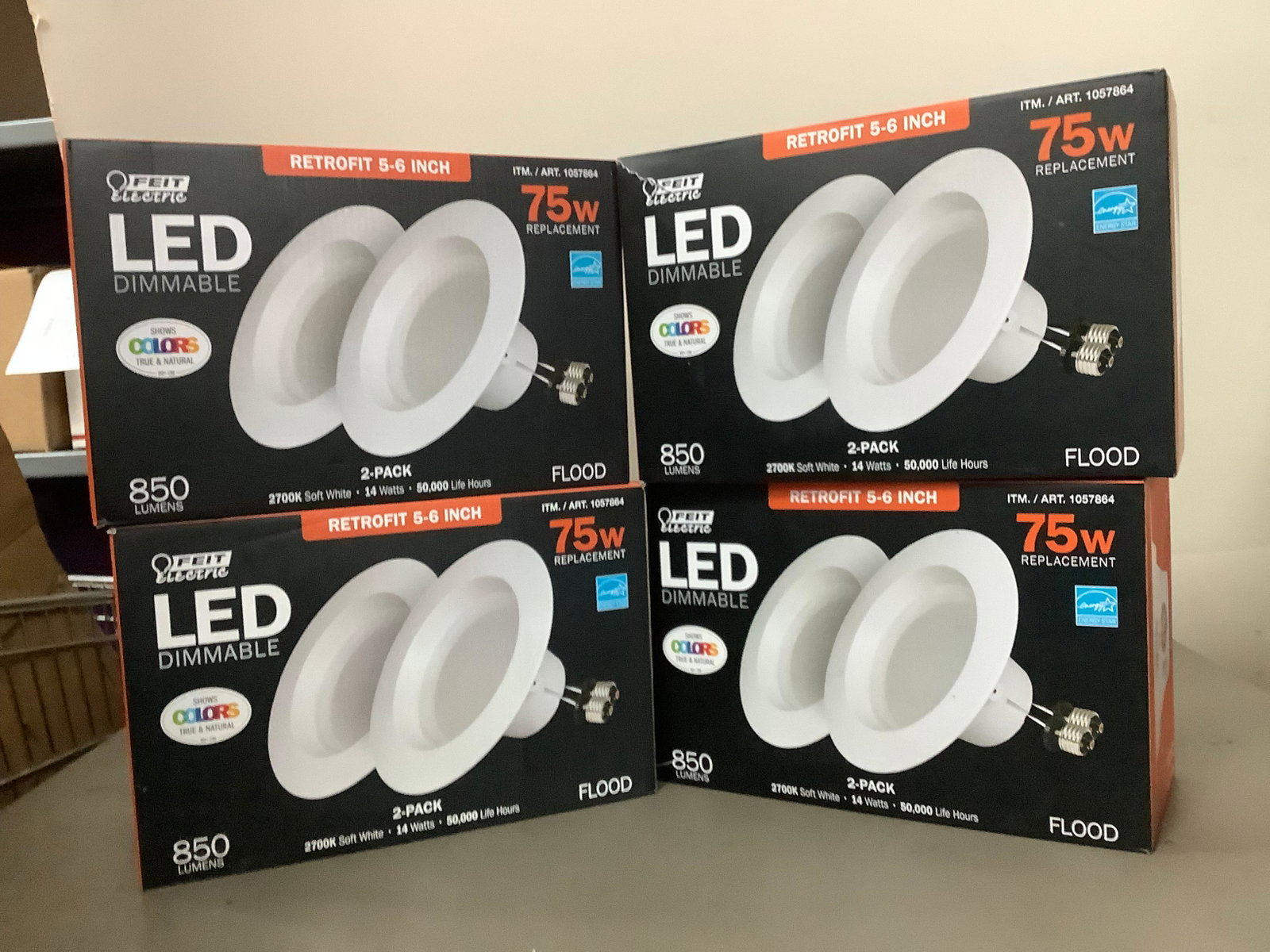 Lot of Feit Dimmable Bulbs: Lot of Feit Dimmable Bulbs