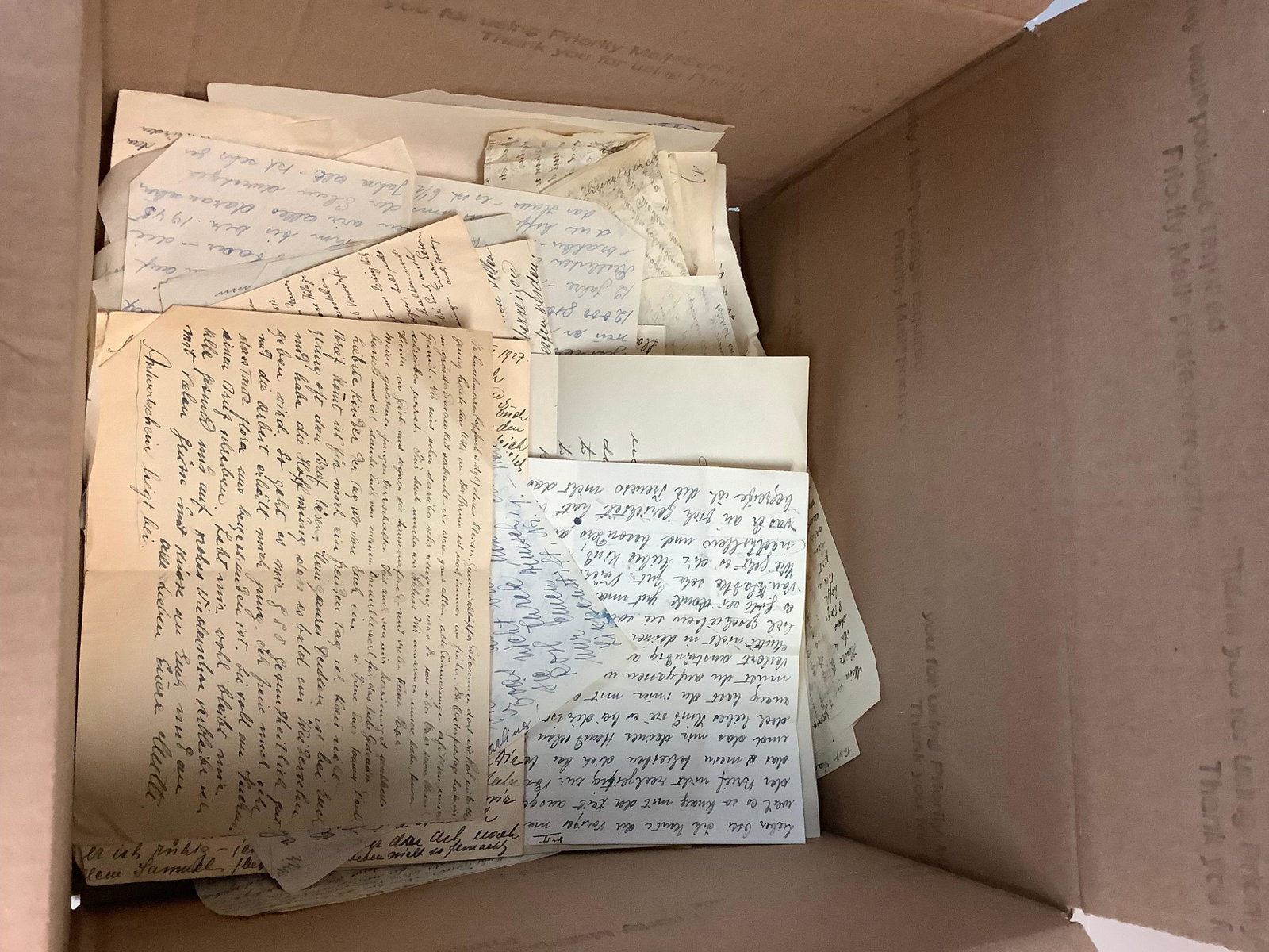 a large amount of vintage ephemera: a large amount of vintage ephemera