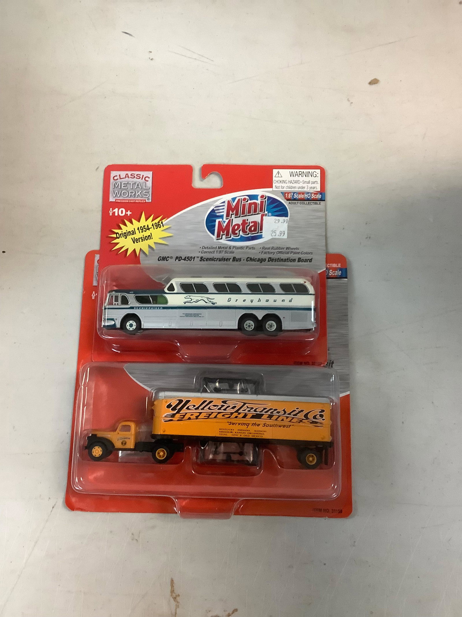 lot of mini metal HO Truck and trailer: lot of mini metal HO Truck and trailer