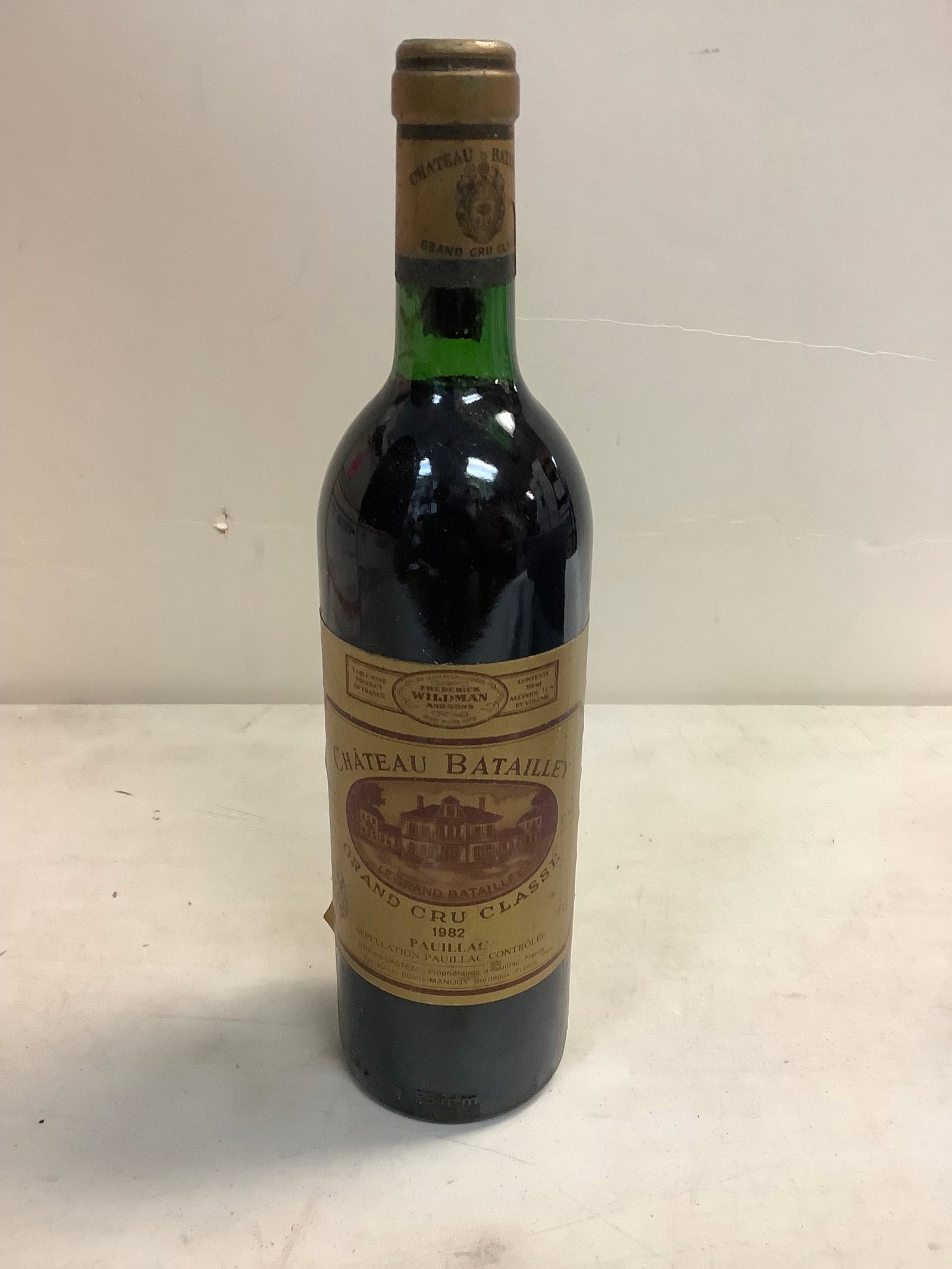Sealed 1982 CHATEAU BATAILLEY, Pauillac Grand Cru Classe, Red Bordeaux 750ml: Sealed 1982 CHATEAU BATAILLEY, Pauillac Grand Cru Classe, Red Bordeaux 750ml
