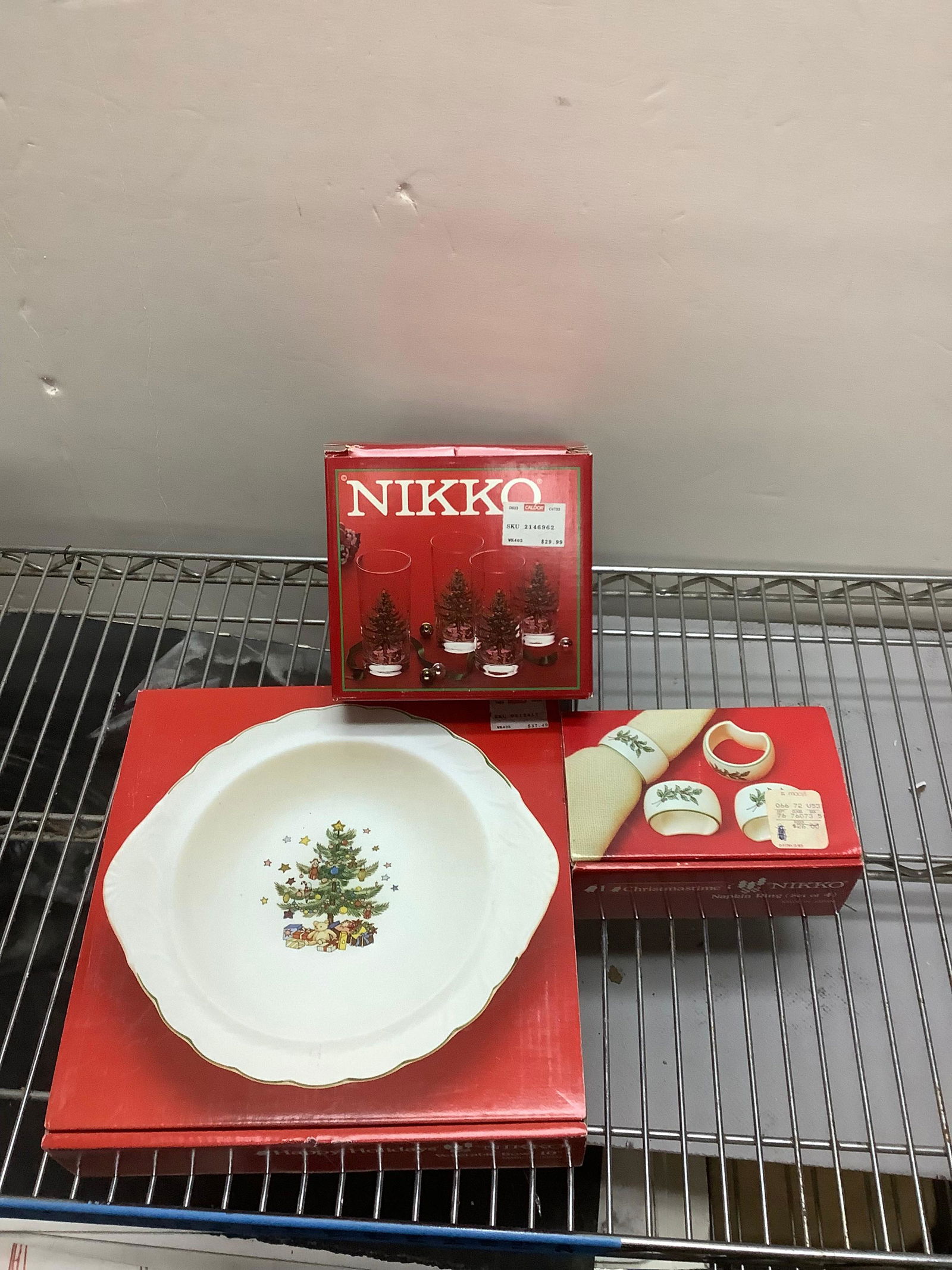 Nikko 4 set of christmas highballs, napkin rings and dish: Nikko 4 set of christmas highballs, napkin rings and dish