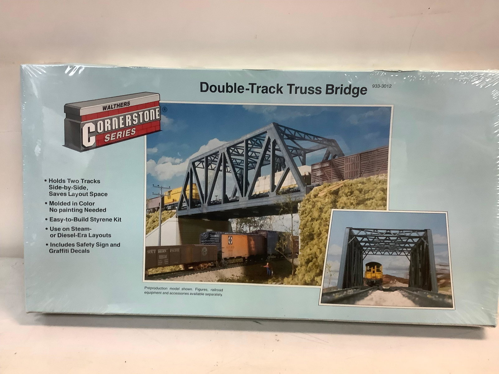 Sealed Walthers CornerStone Series Double Track Truss Bridge: Sealed Walthers CornerStone Series Double Track Truss Bridge