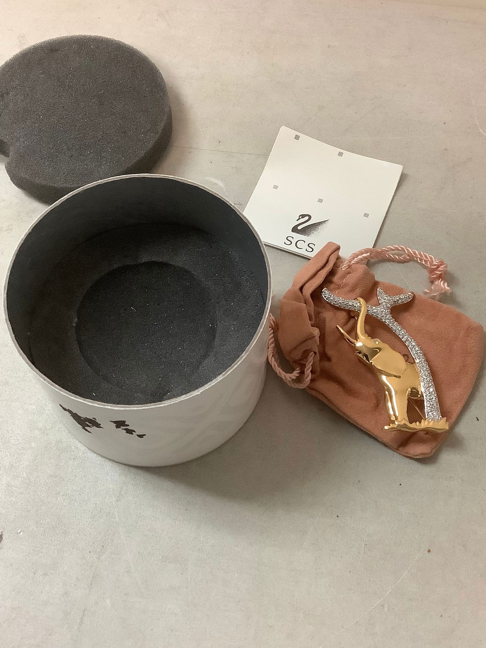 SCS decorative elephant pin (1 of 1)