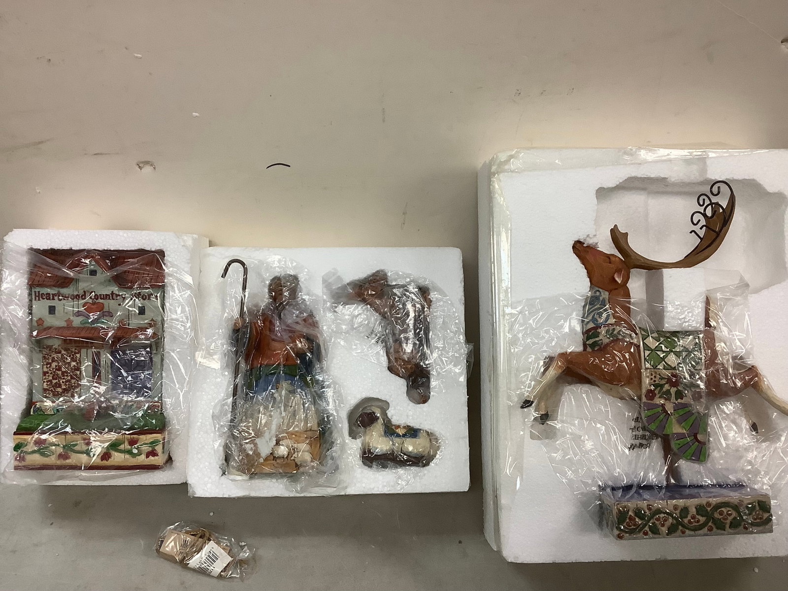 Heartwood creek holiday set by Jim shore: Heartwood creek holiday set by Jim shore