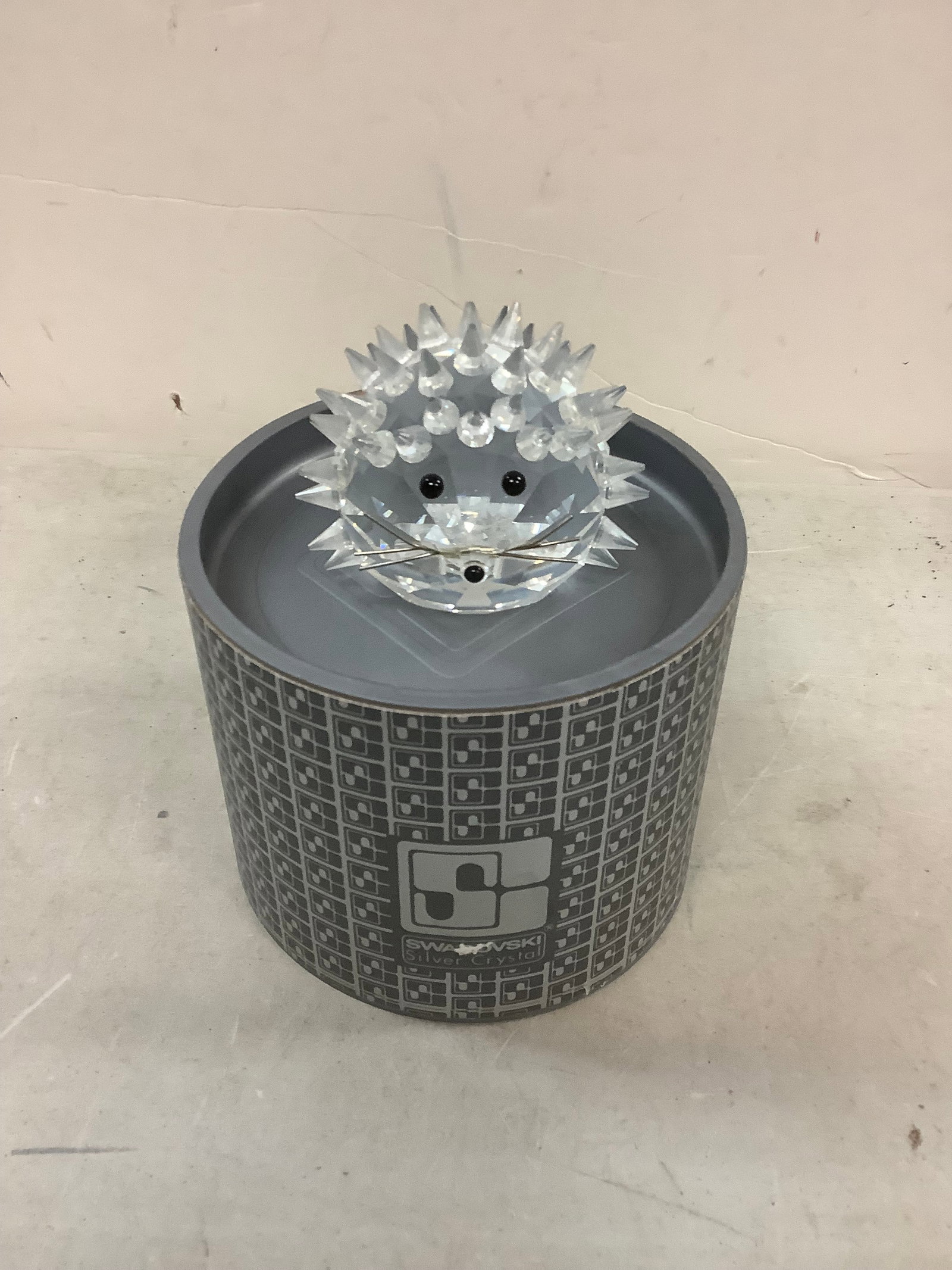 Vintage Swarovski crystal Porcupine 2.5in tall: Vintage Swarovski crystal Porcupine 2.5in tall