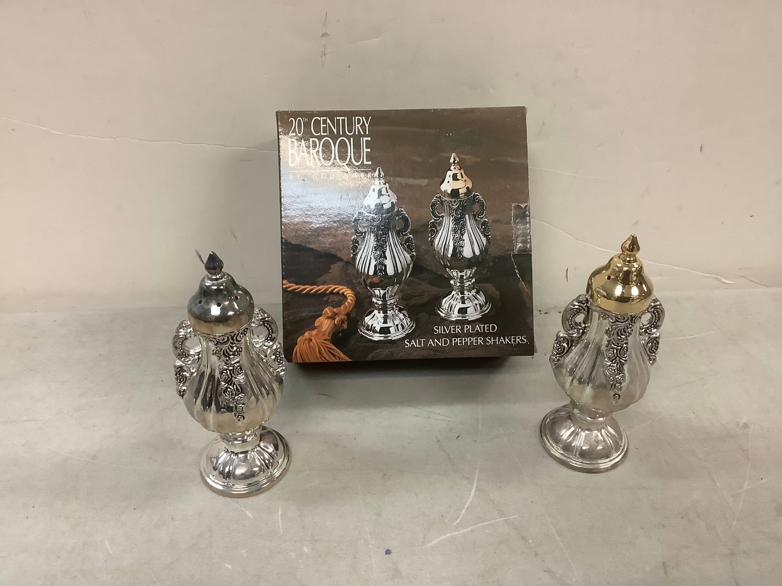 20TH century BAROQUE by GODINGER SILVER PLATED salt and pepper shakers 5in tall: 20TH century BAROQUE by GODINGER SILVER PLATED salt and pepper shakers 5in tall