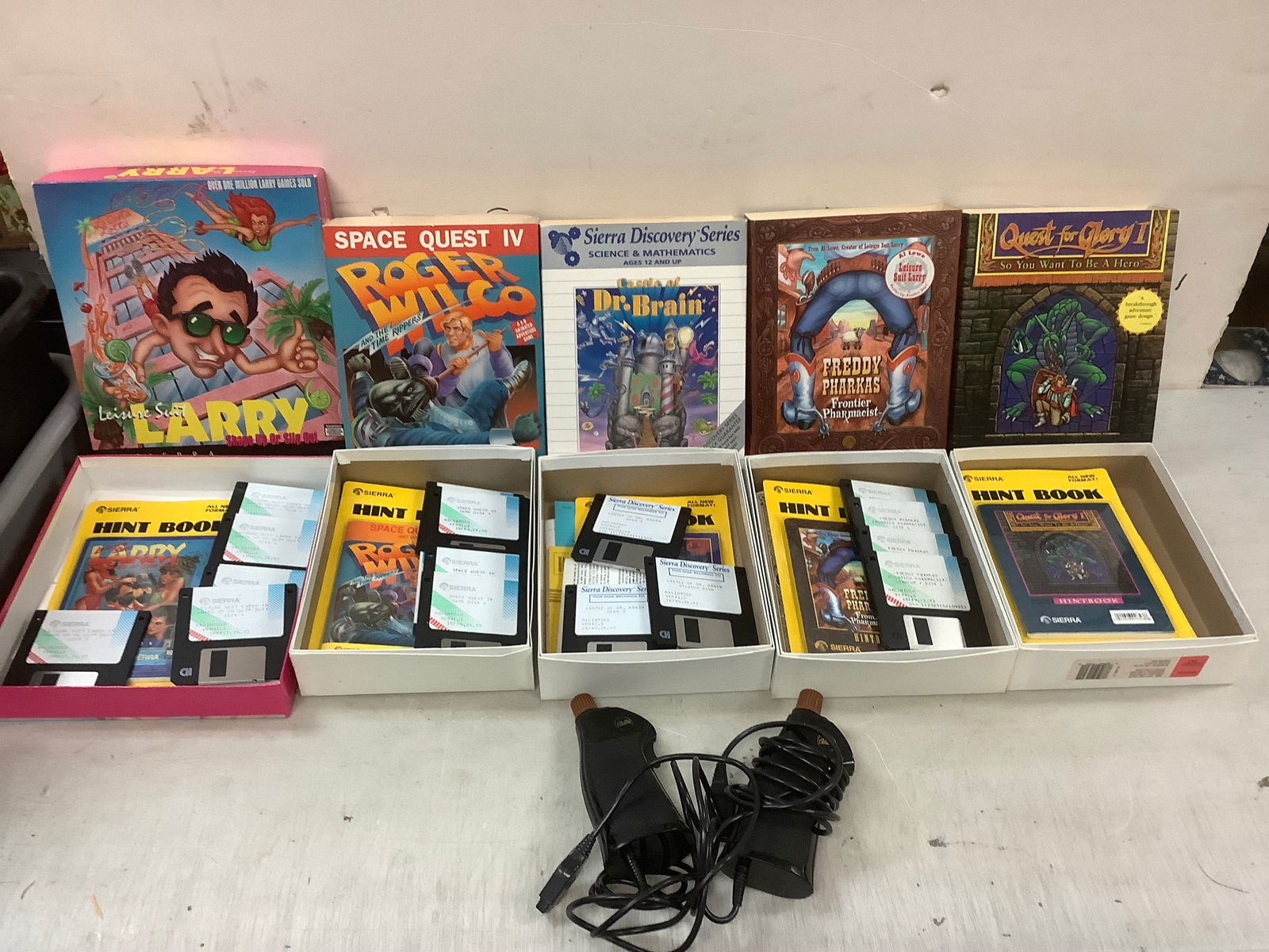 Lot of vintage computer games (1 of 1)