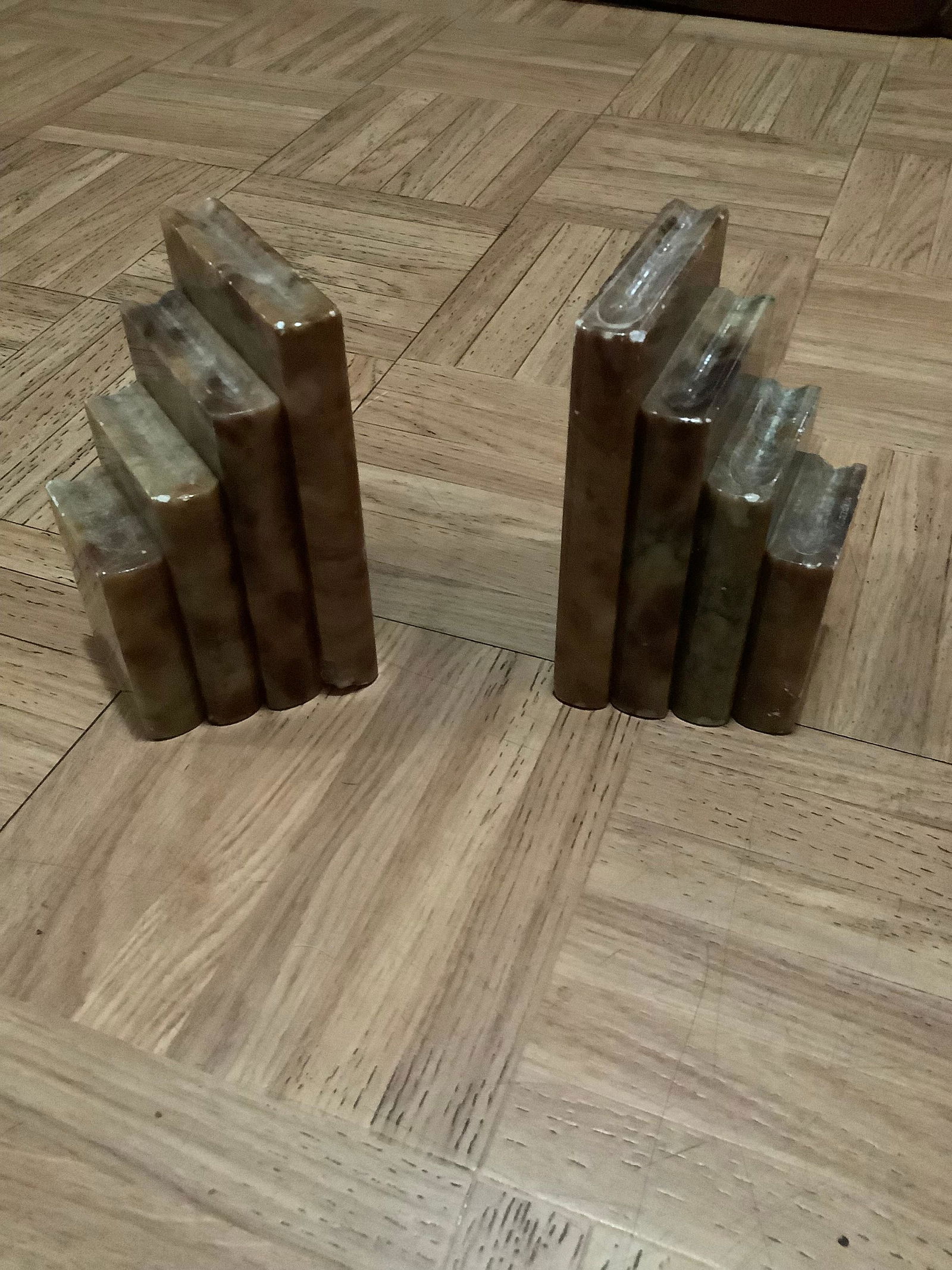 Genuine Alabaster Handmade in Italy Bookends 5" (Some Chips): Genuine Alabaster Handmade in Italy Bookends 5" (Some Chips)