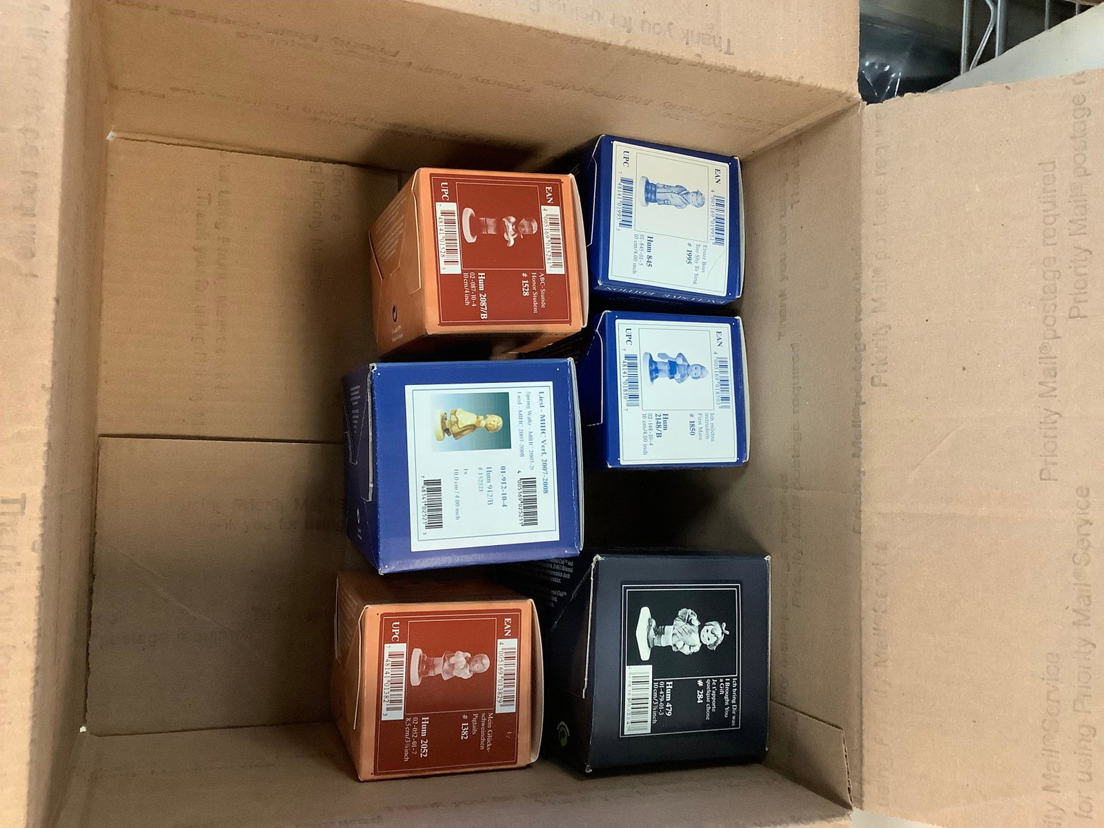 real hummel figurines in box: real hummel figurines in box