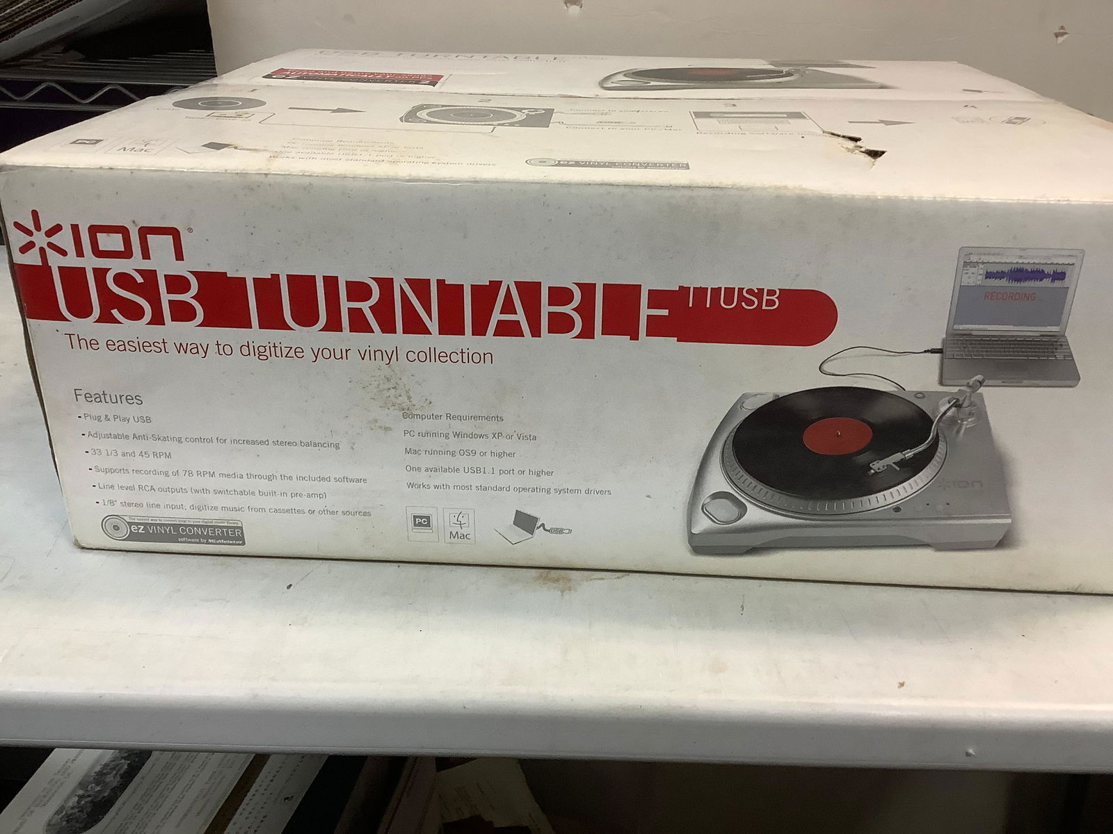 ION USB turntable (1 of 1)