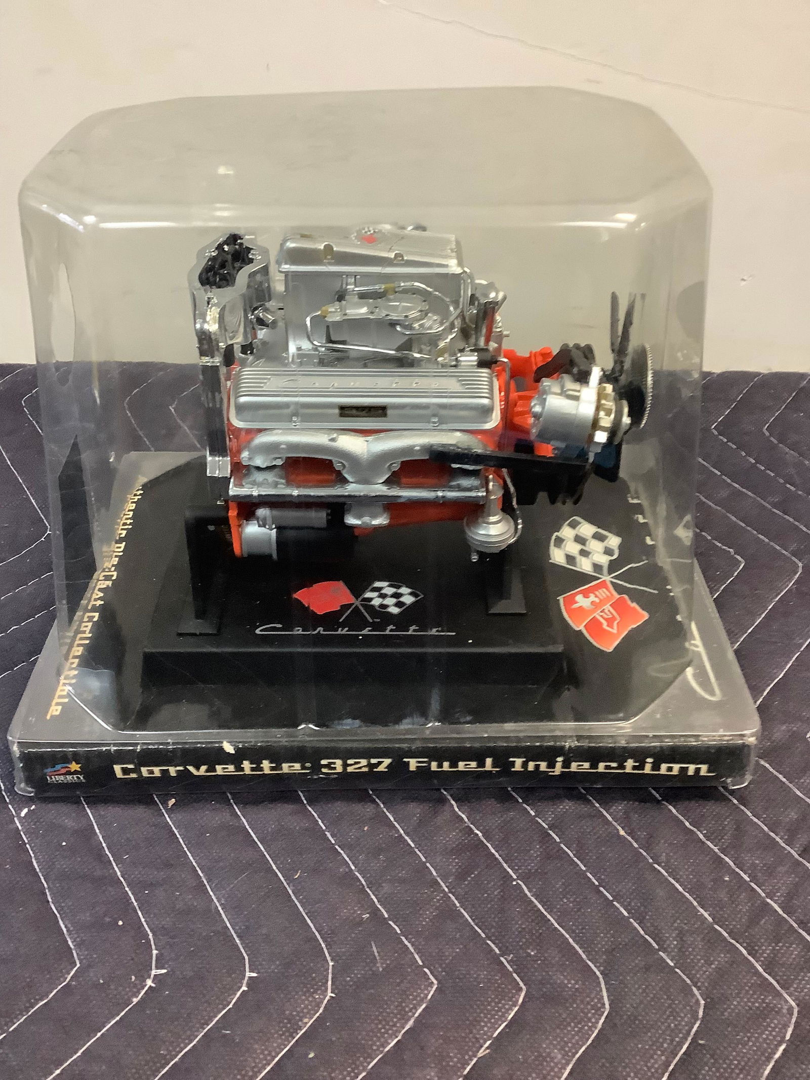 Corvette 327 fuel injection (1 of 1)