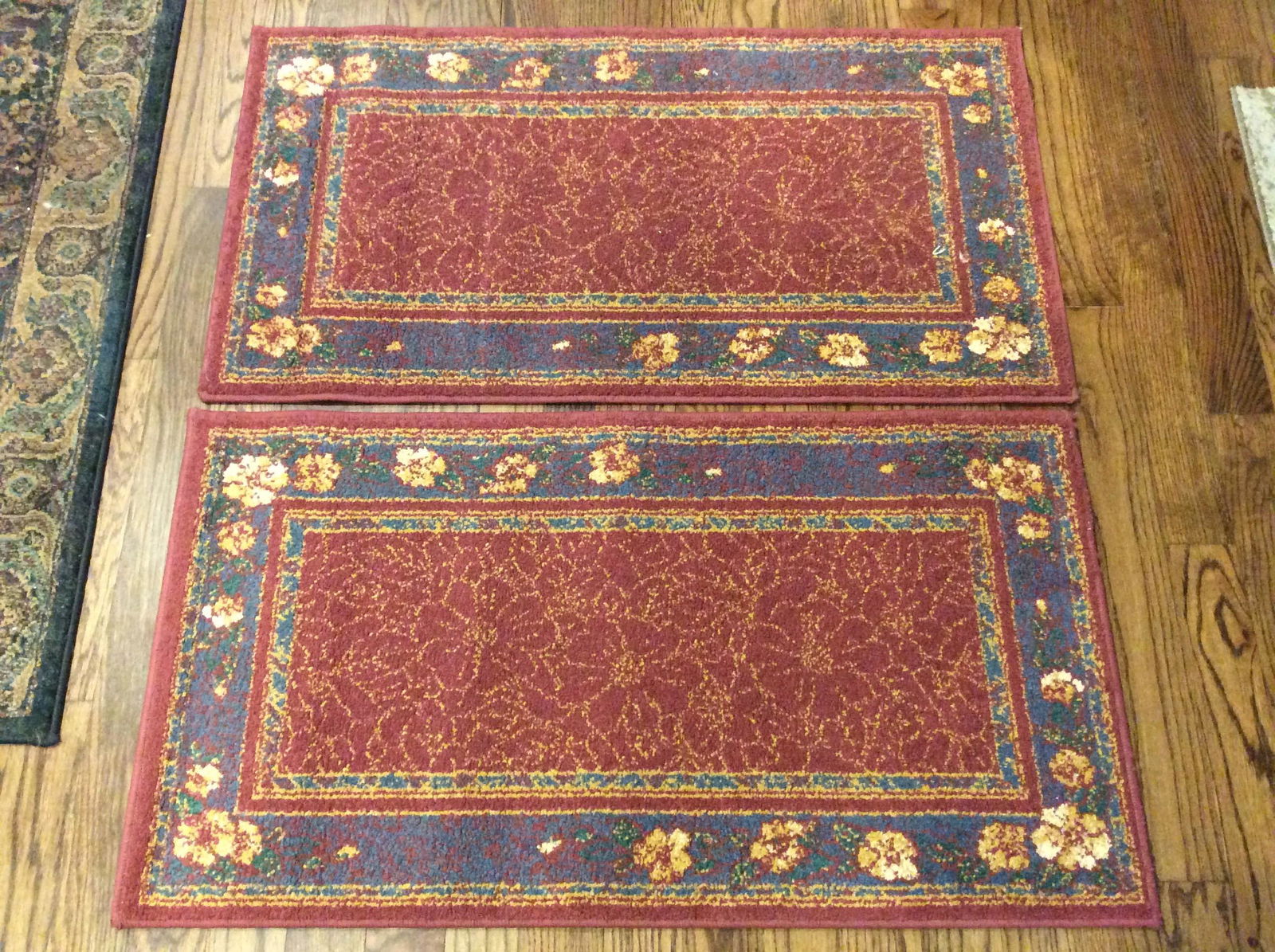 2 Firenze burgandy floral pattern 2 x 3.7 decorative rugs (1 of 1)
