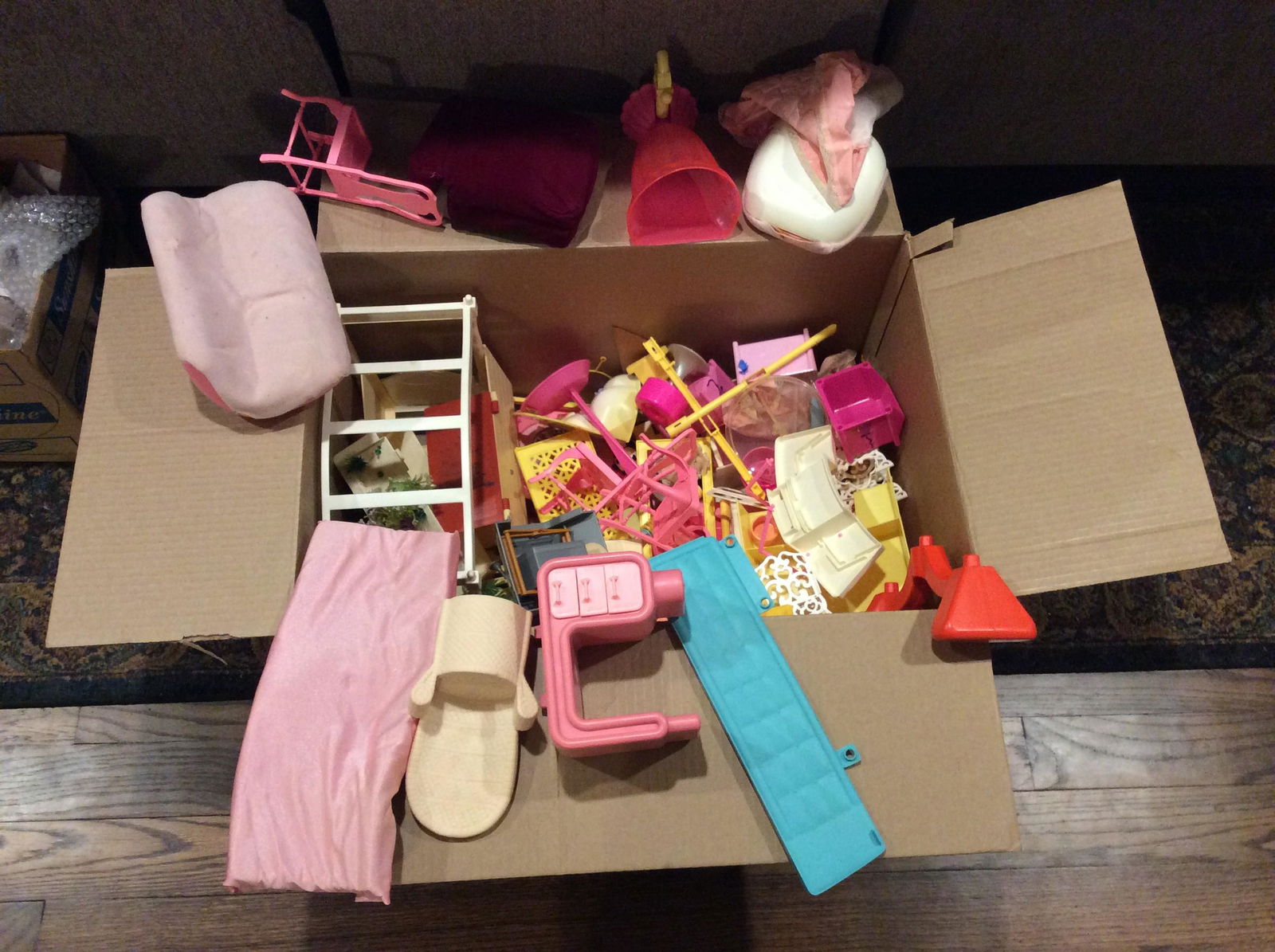 Vintage large box of barbie pieces to house and accessaries and more (1 of 1)