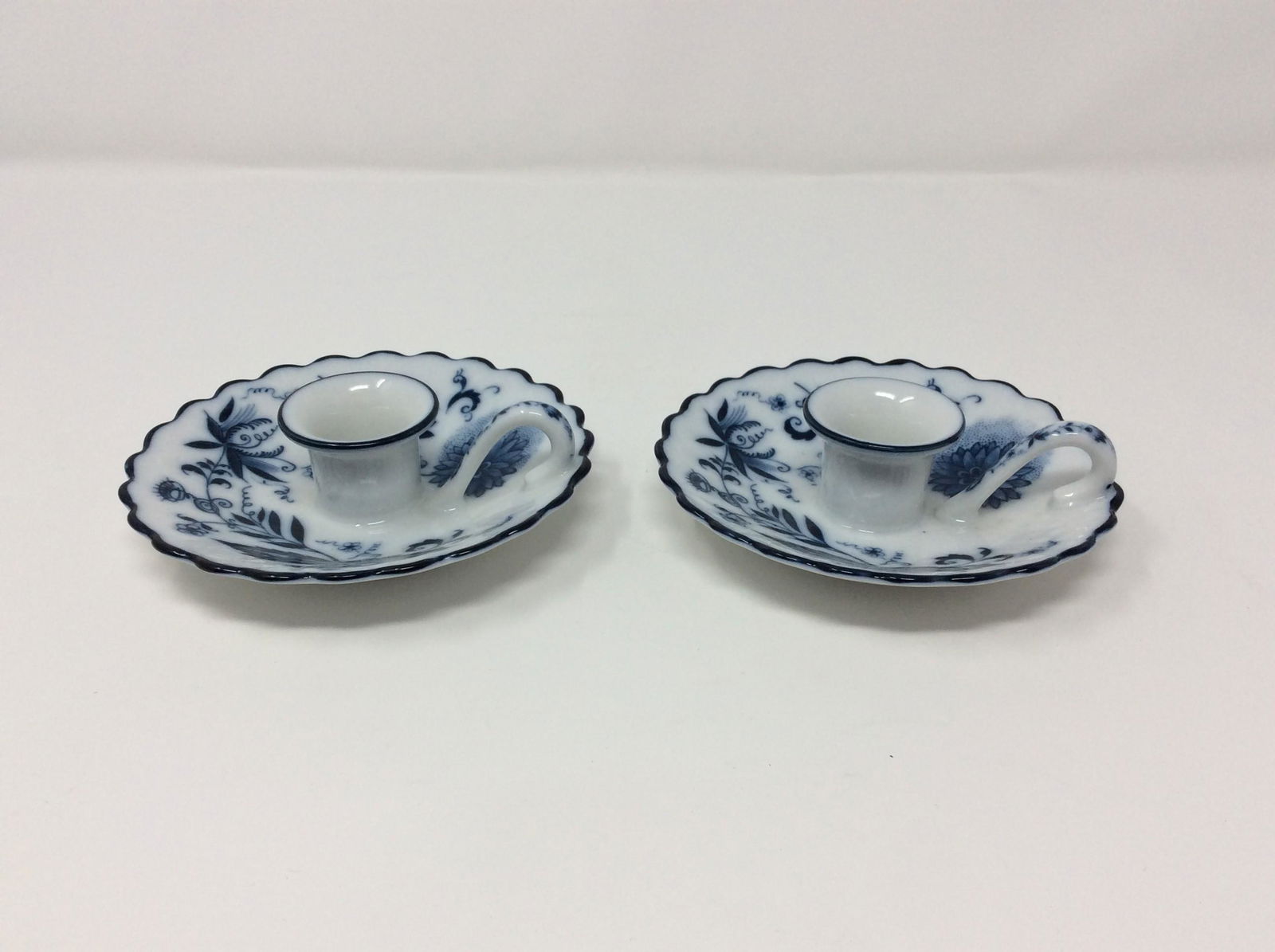 Beautiful Pair of Blue Onion (japan) Candle stick holders 4.5" wide (1 of 1)