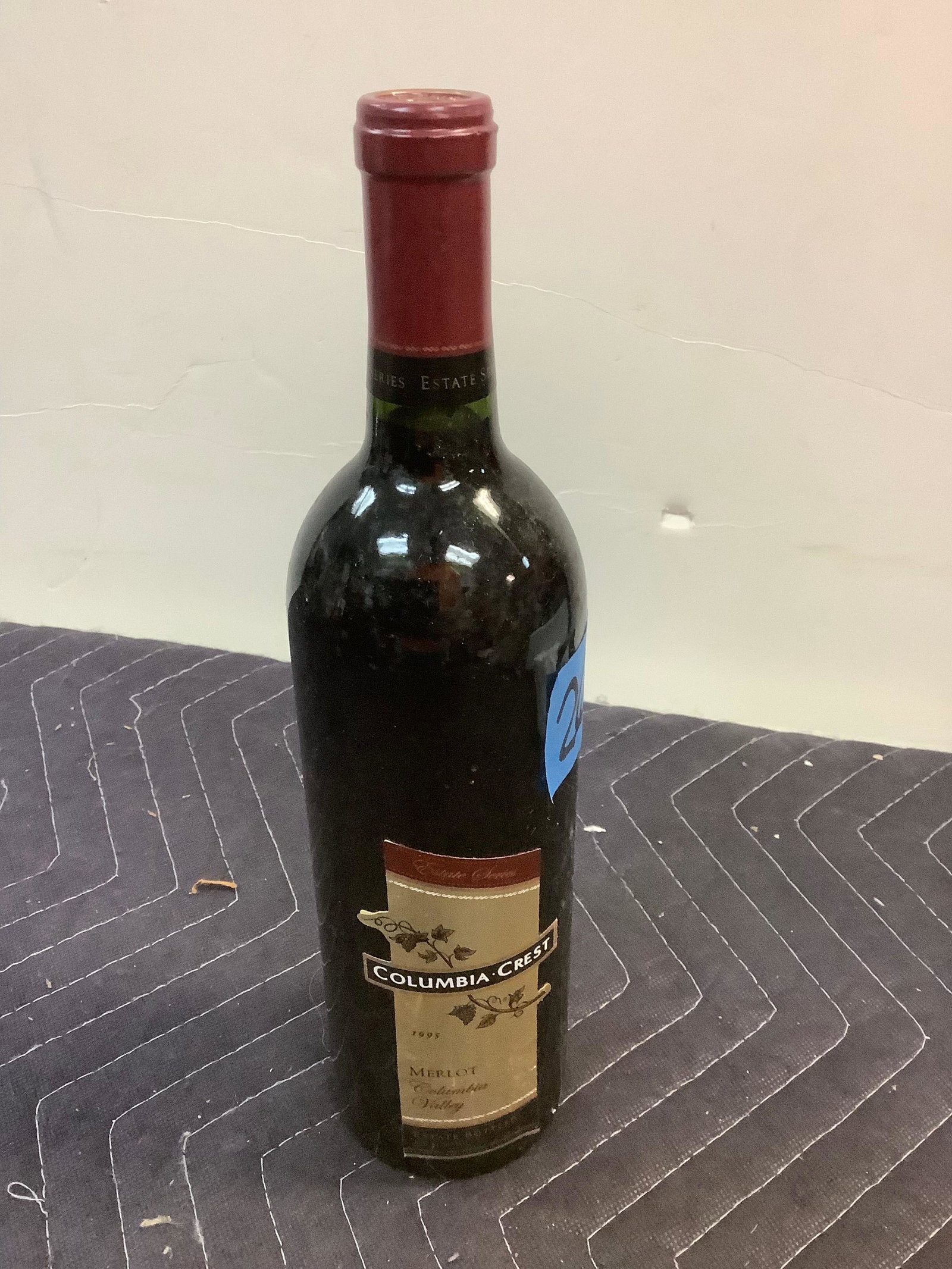 Columbia - Crest 1995 Merlot Columbia Valley - Sealed: Any contents in bottle is Free; You are bidding on the bottle & unbroken tax stamp