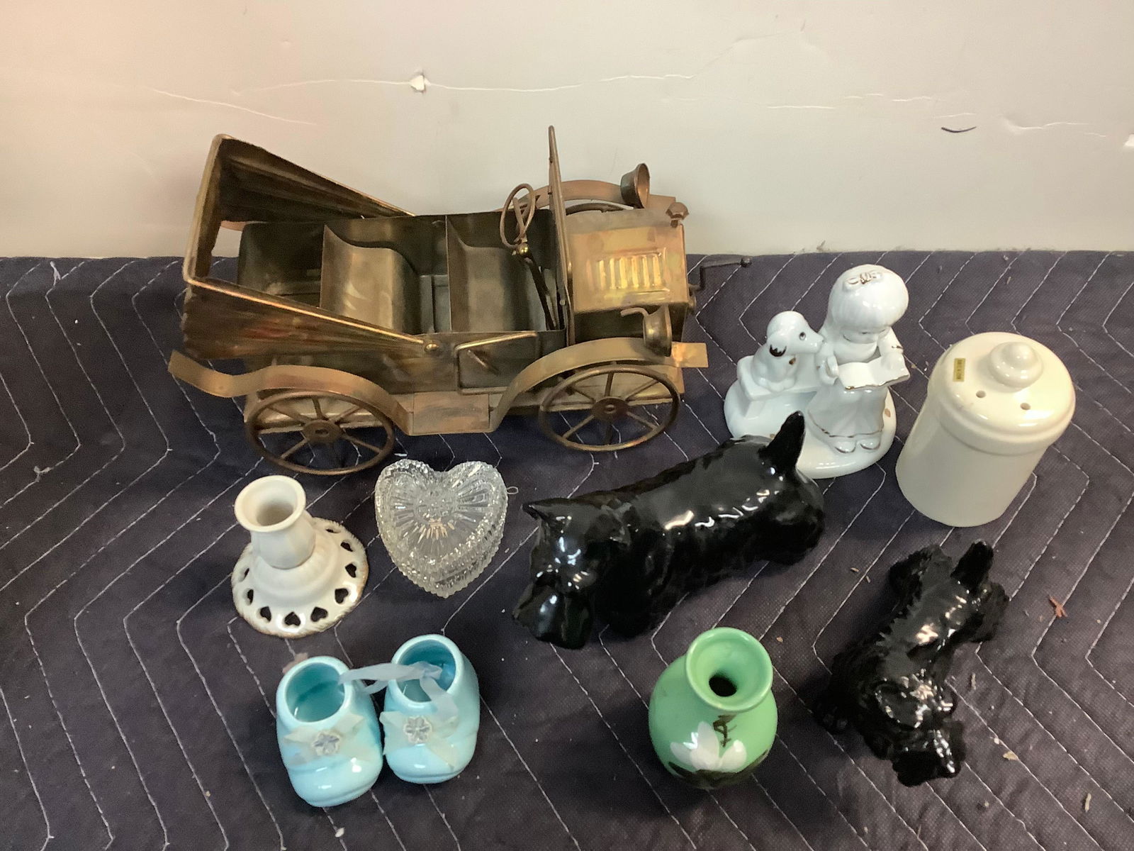 Lot of Ceramic Signed Goebel & Beswick Scottie Dogs, Musical Metal Car Plays "King of The Road" and: Lot of Ceramic Signed Goebel & Beswick Scottie Dogs, Musical Metal Car Plays "King of The Road" and More