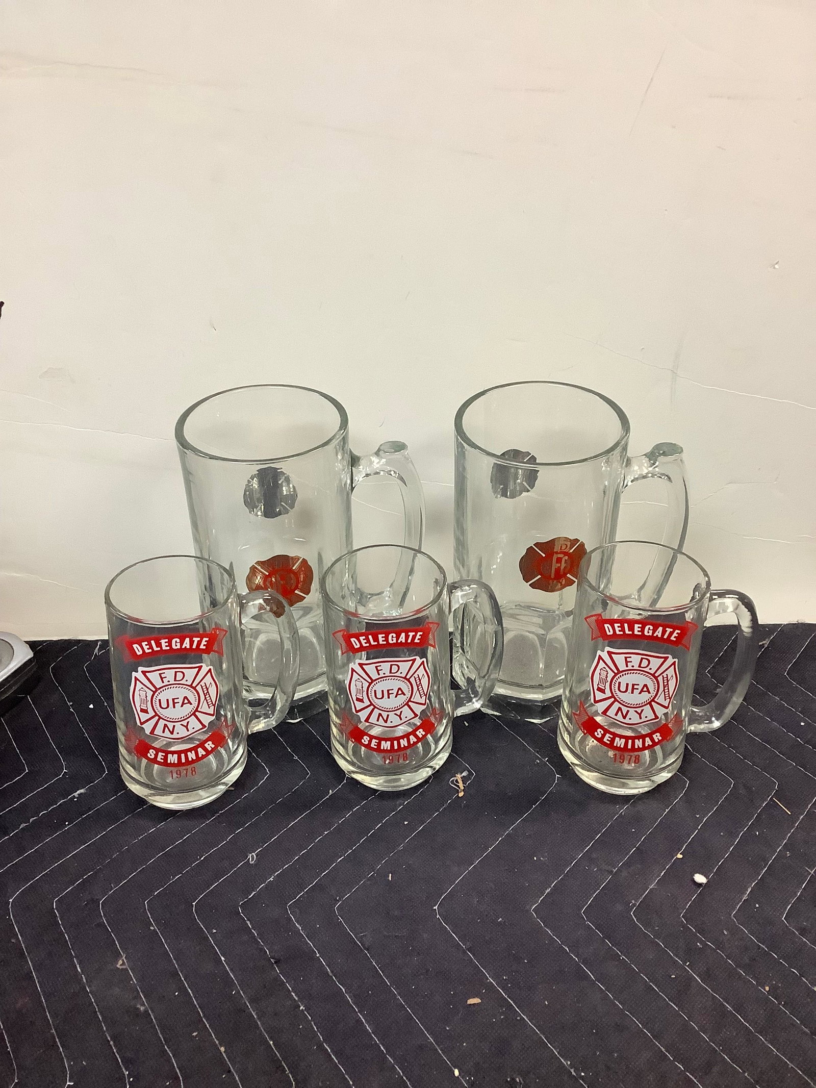 Lot of FDNY Glass Mugs: Lot of FDNY Glass Mugs