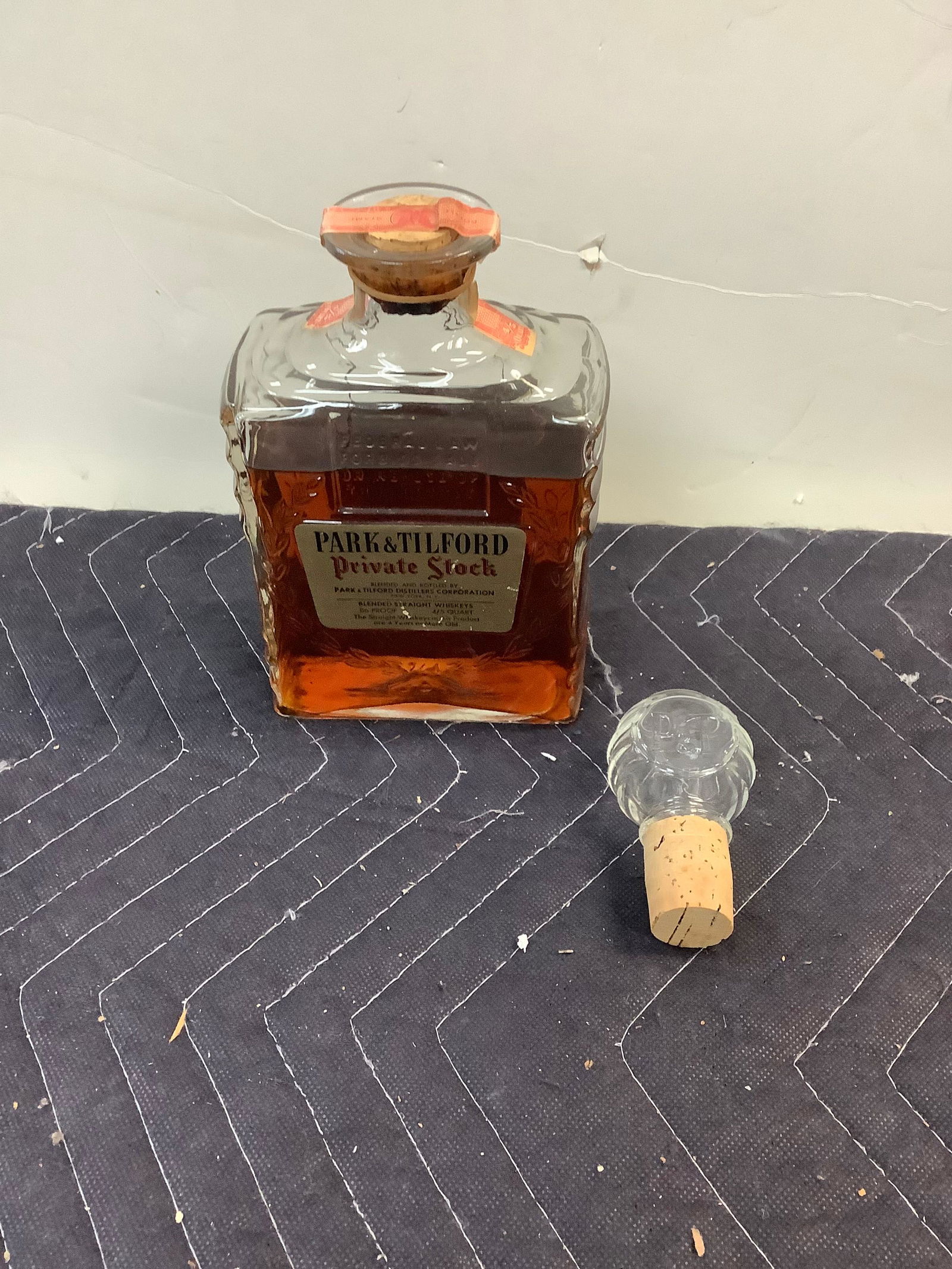 Sealed Park & Tilford Private Stock American Luxury Whiskey 4/5 Quarts (1 of 1)