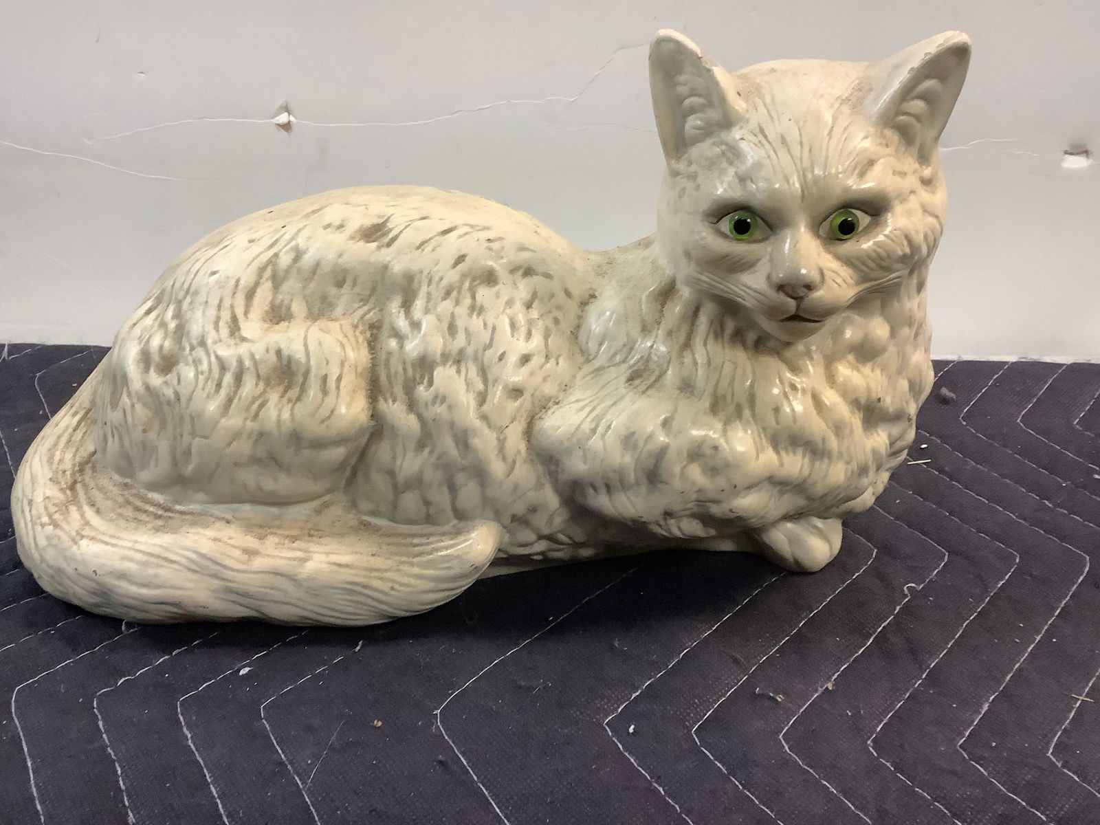 ceramic green eyed cat (1 of 1)