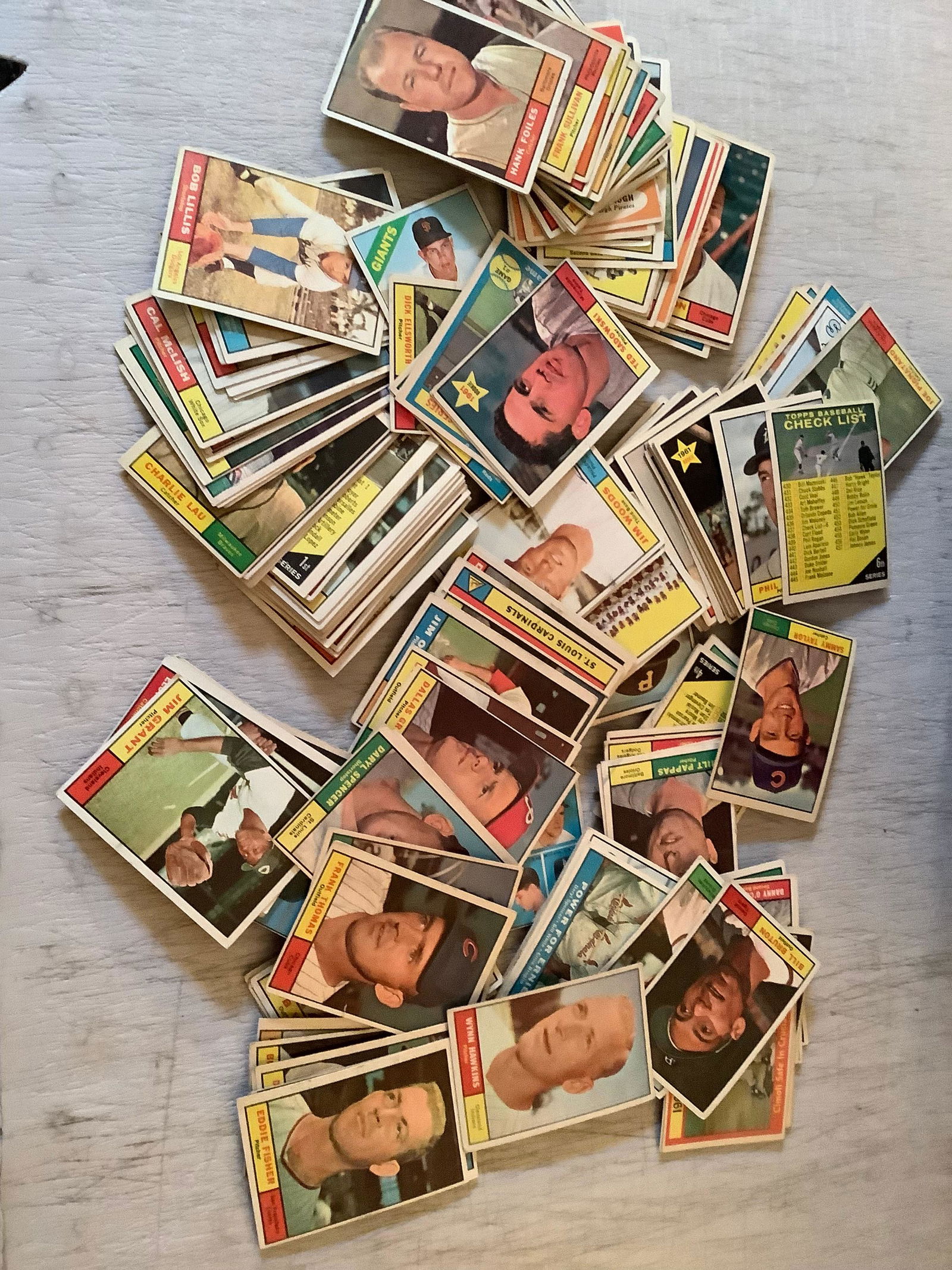 Large amount of 1961 Baseball Cards (1 of 1)