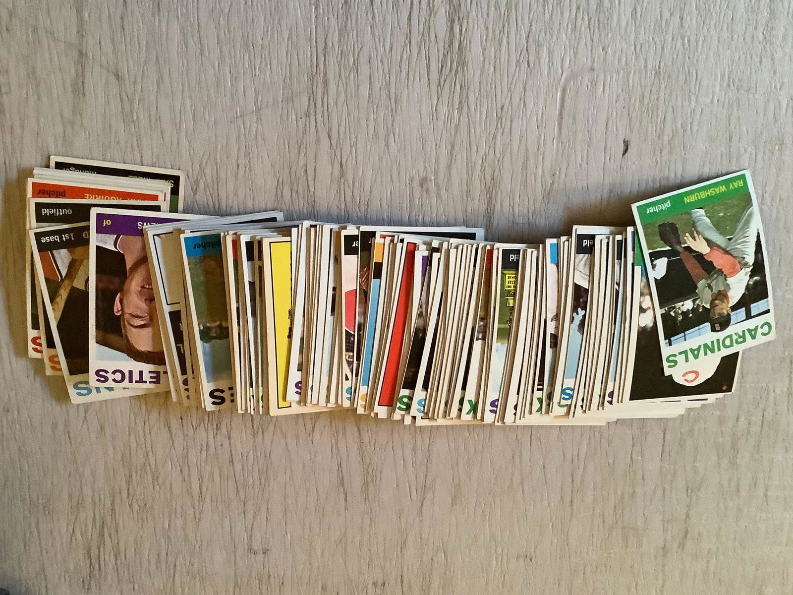 Large lot of 1964 Baseball Cards (1 of 1)