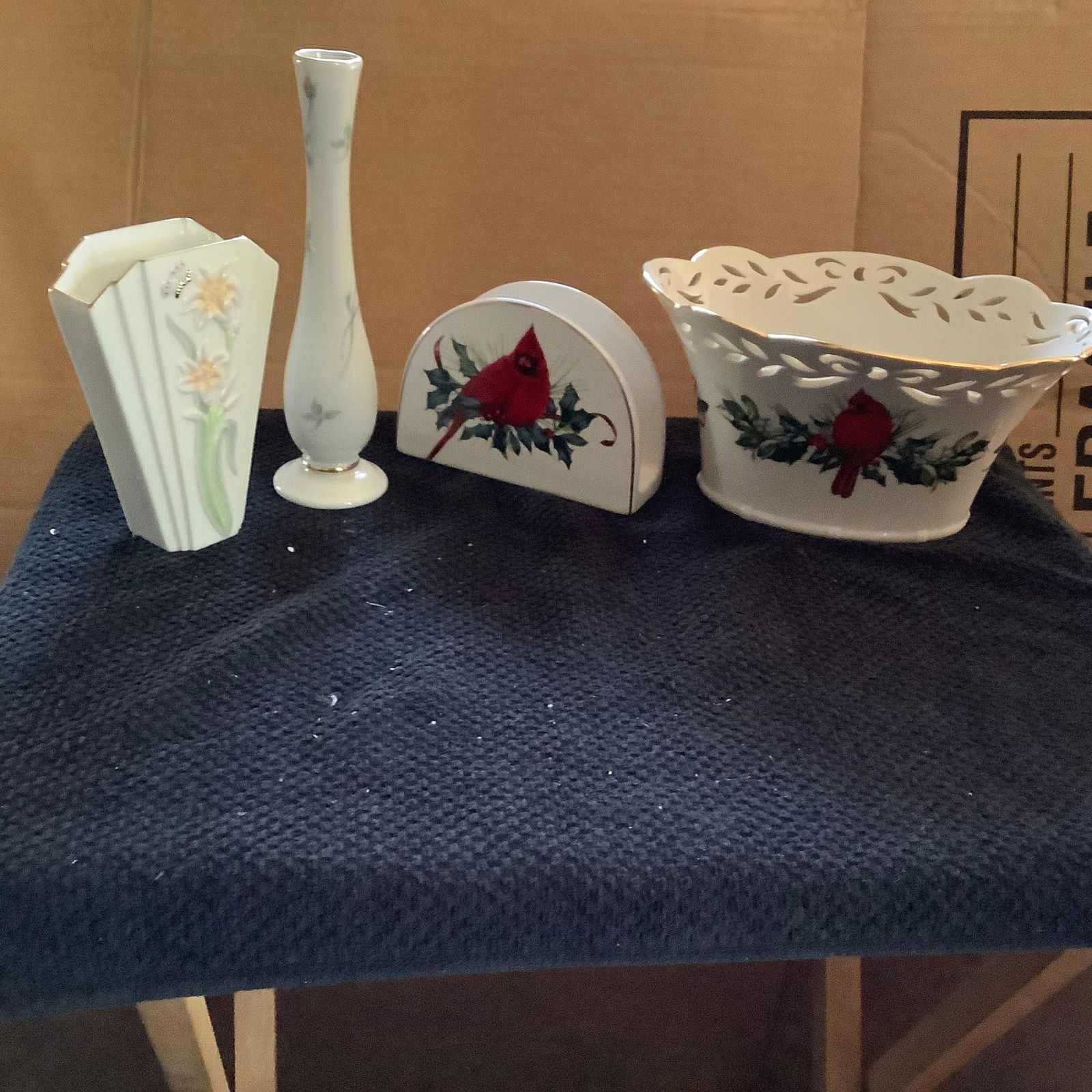 lot of Lenox pieces Largest bowl is 8" across (1 of 1)