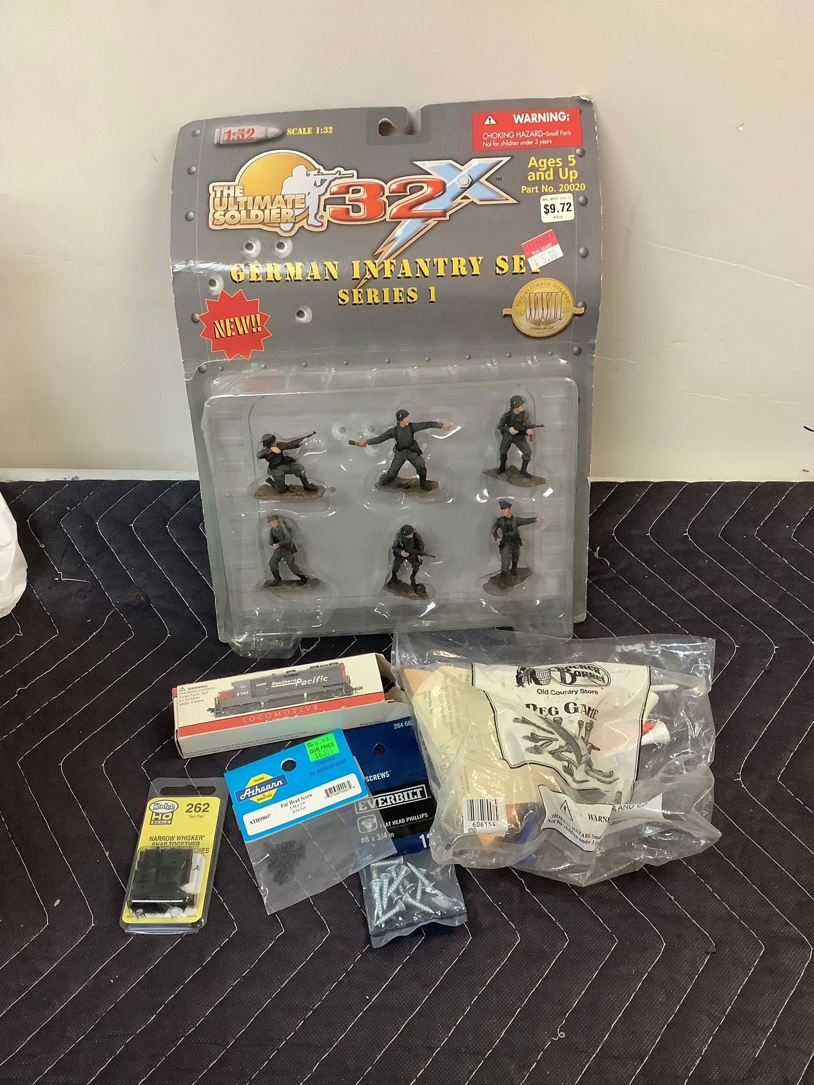 Lot of German Infantry Set Series 1, Cracker Barrel Peg Game and More (1 of 1)