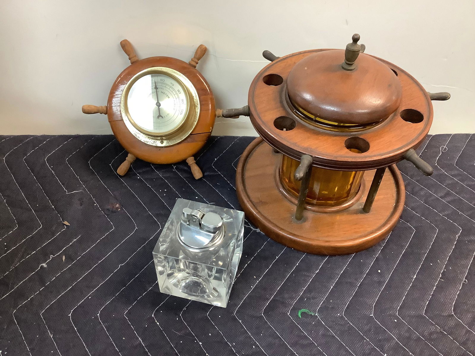 Vintage Wooden Pipe Holder, Lucite Lighter and Humidity Meter (1 of 1)