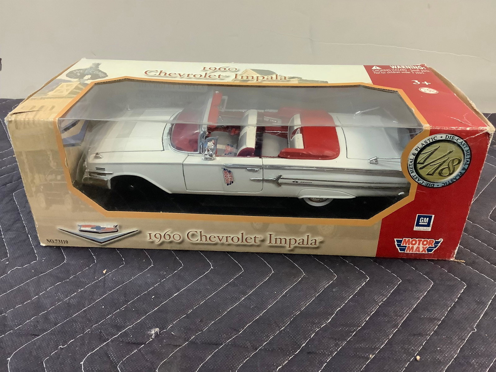 New Motor Max Die-Cast 1960 Chevrolet Impala Car: New Motor Max Die-Cast 1960 Chevrolet Impala Car