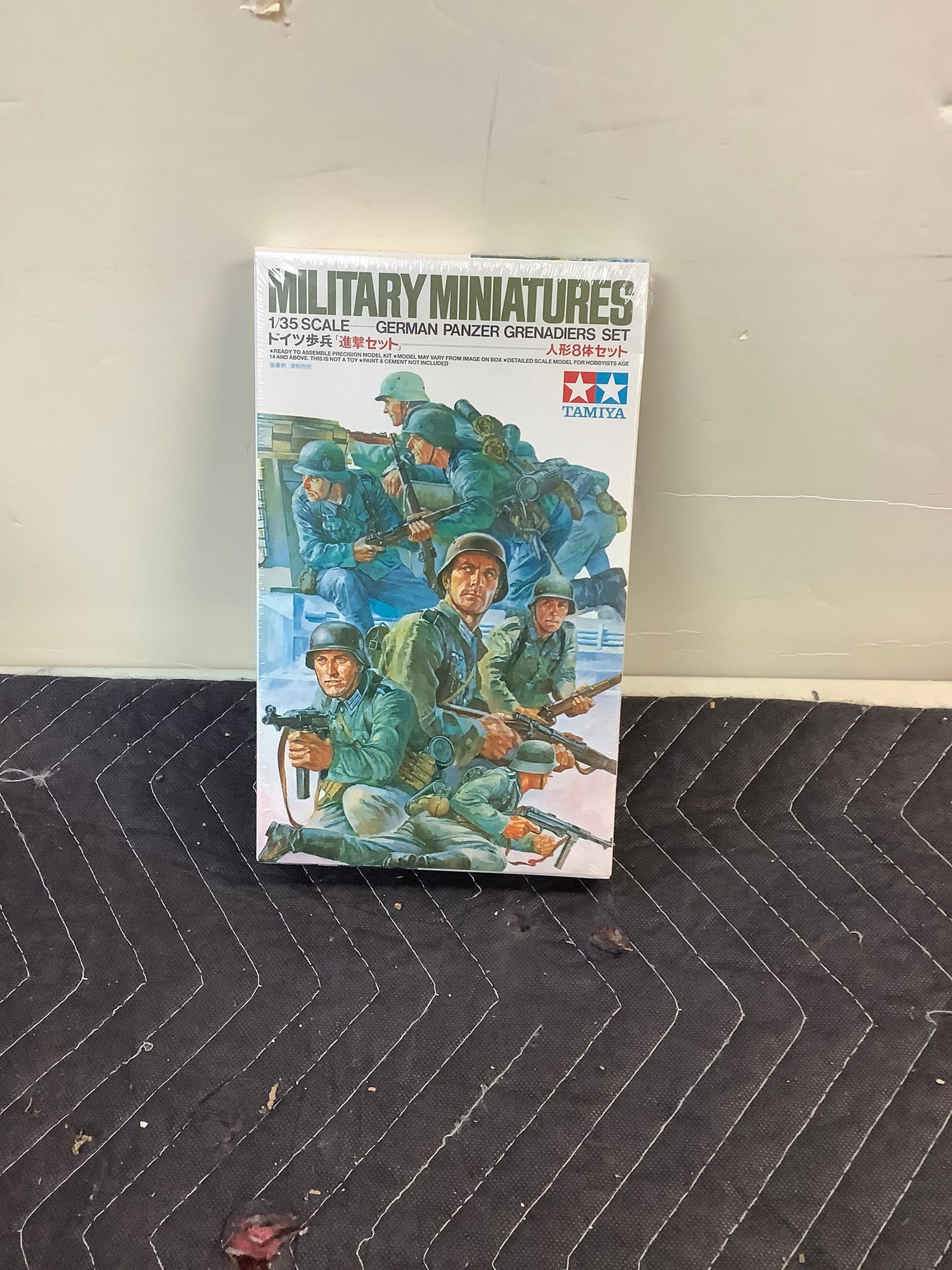 Sealed Tamiya Military Miniatures 1/35 Scale German Panzer Grenadiers Set (1 of 1)