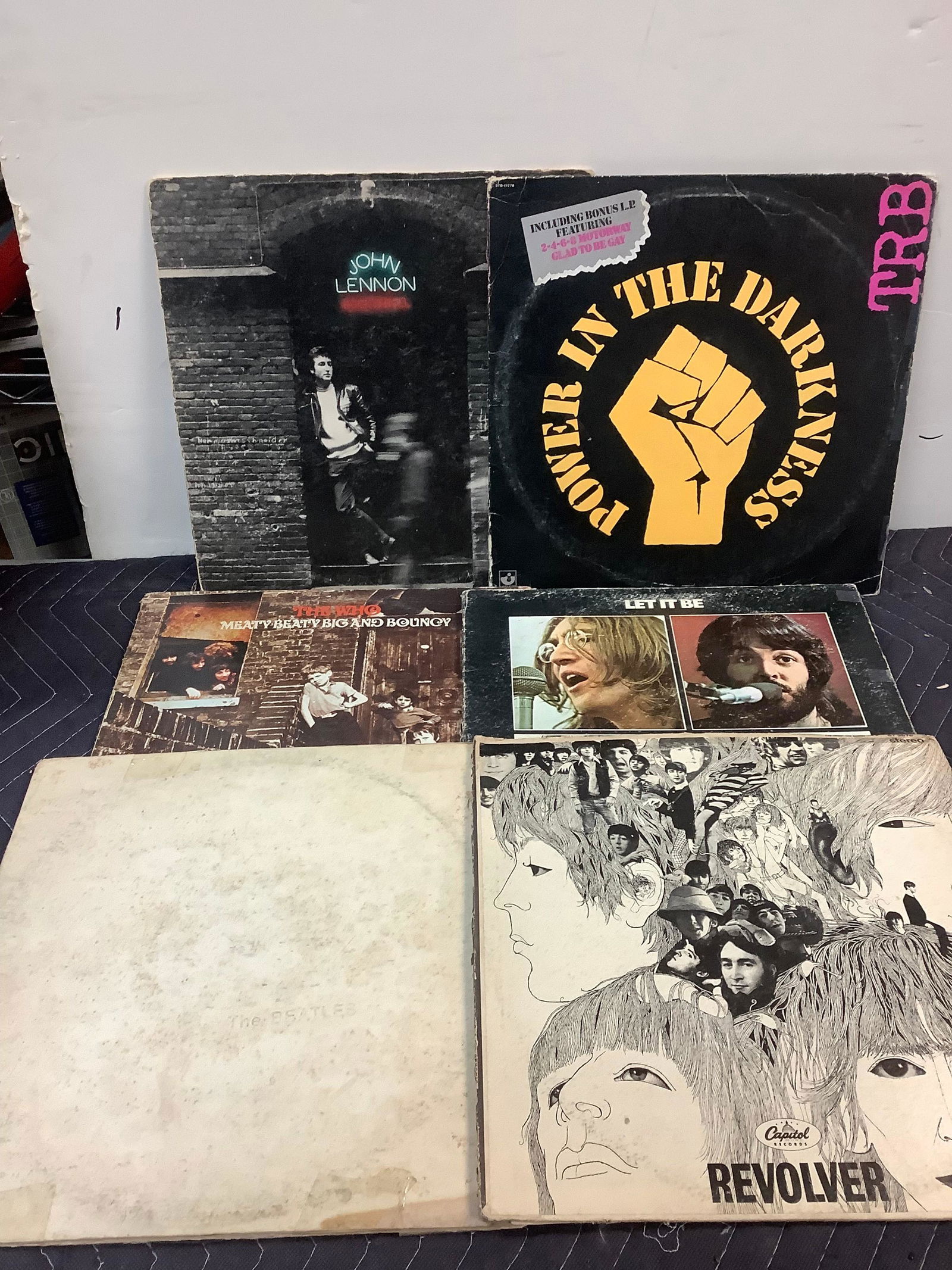 Lot of records the Beatles, john Lennon and more: Lot of records the Beatles, john Lennon and more