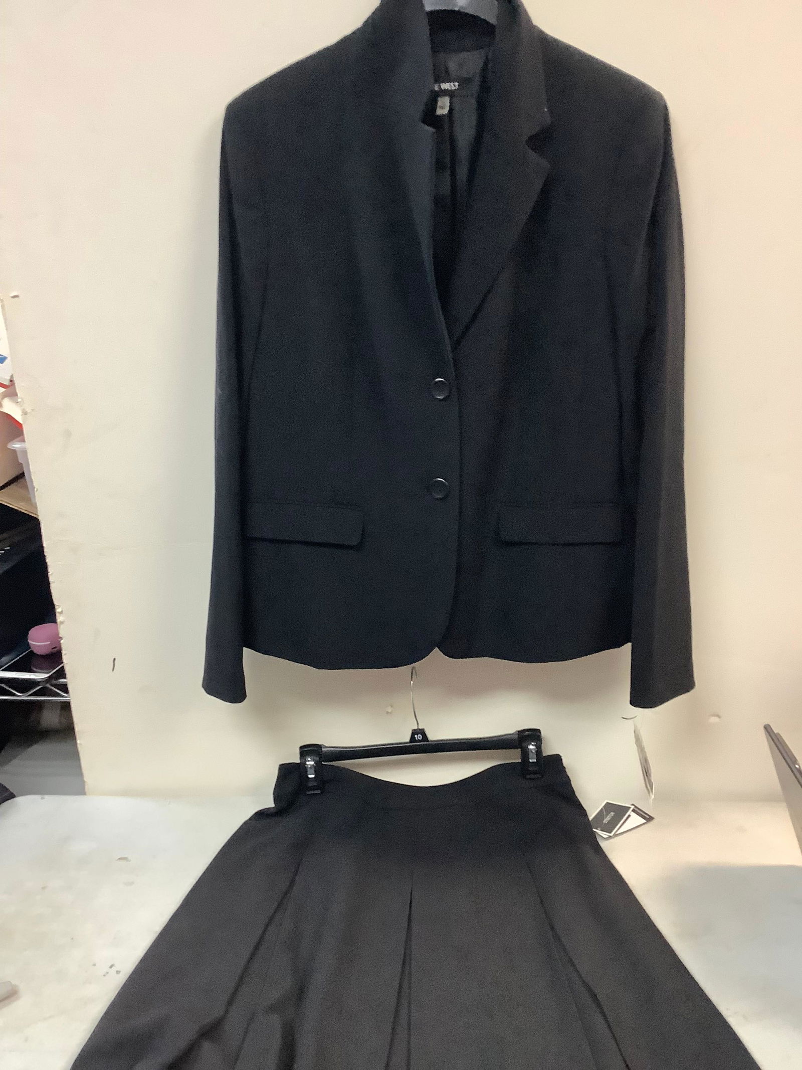 New with Tags Nine West jacket size 10 skirt size 2 (1 of 1)