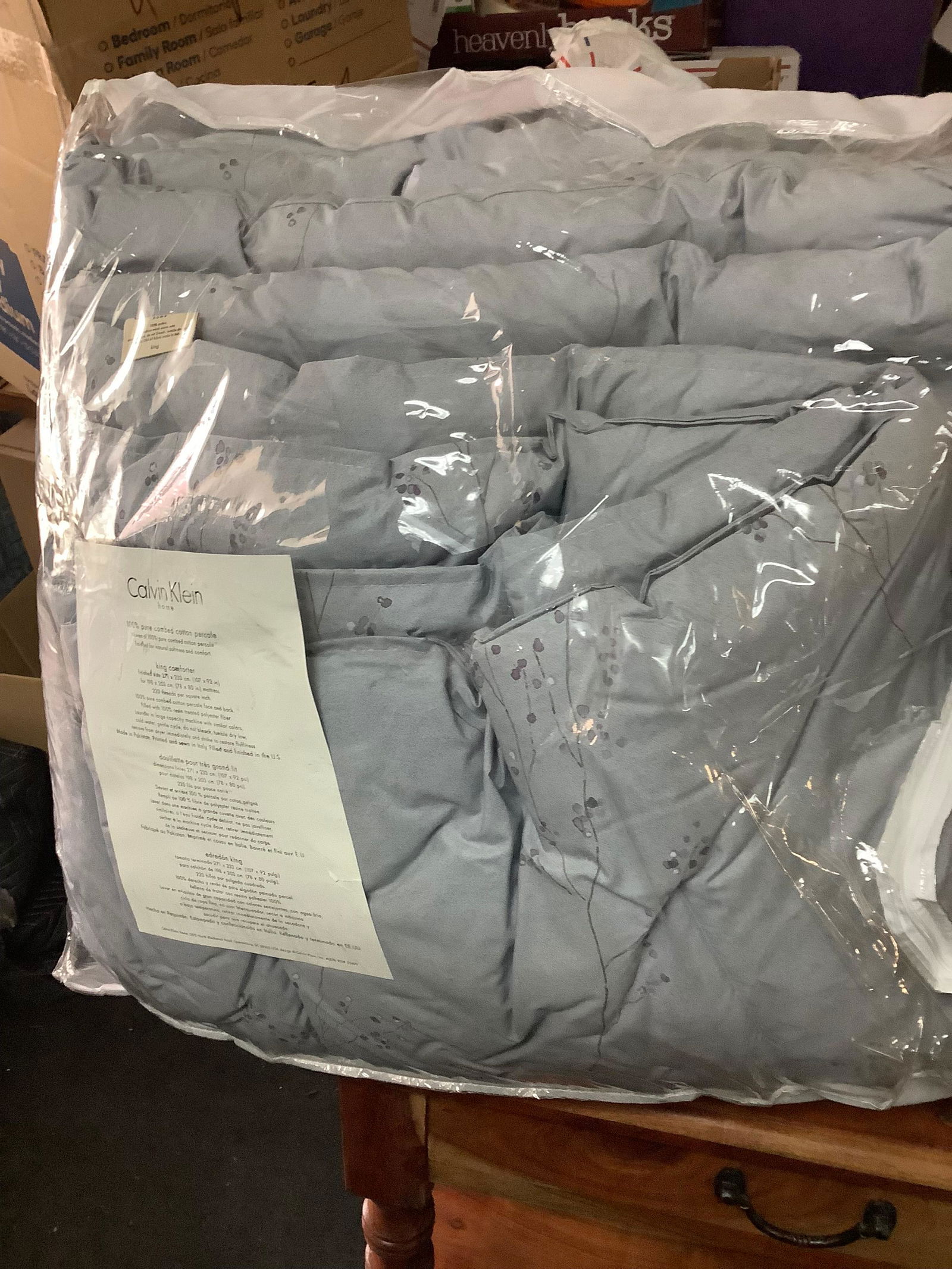 Calvin Klein King Comforter (1 of 1)