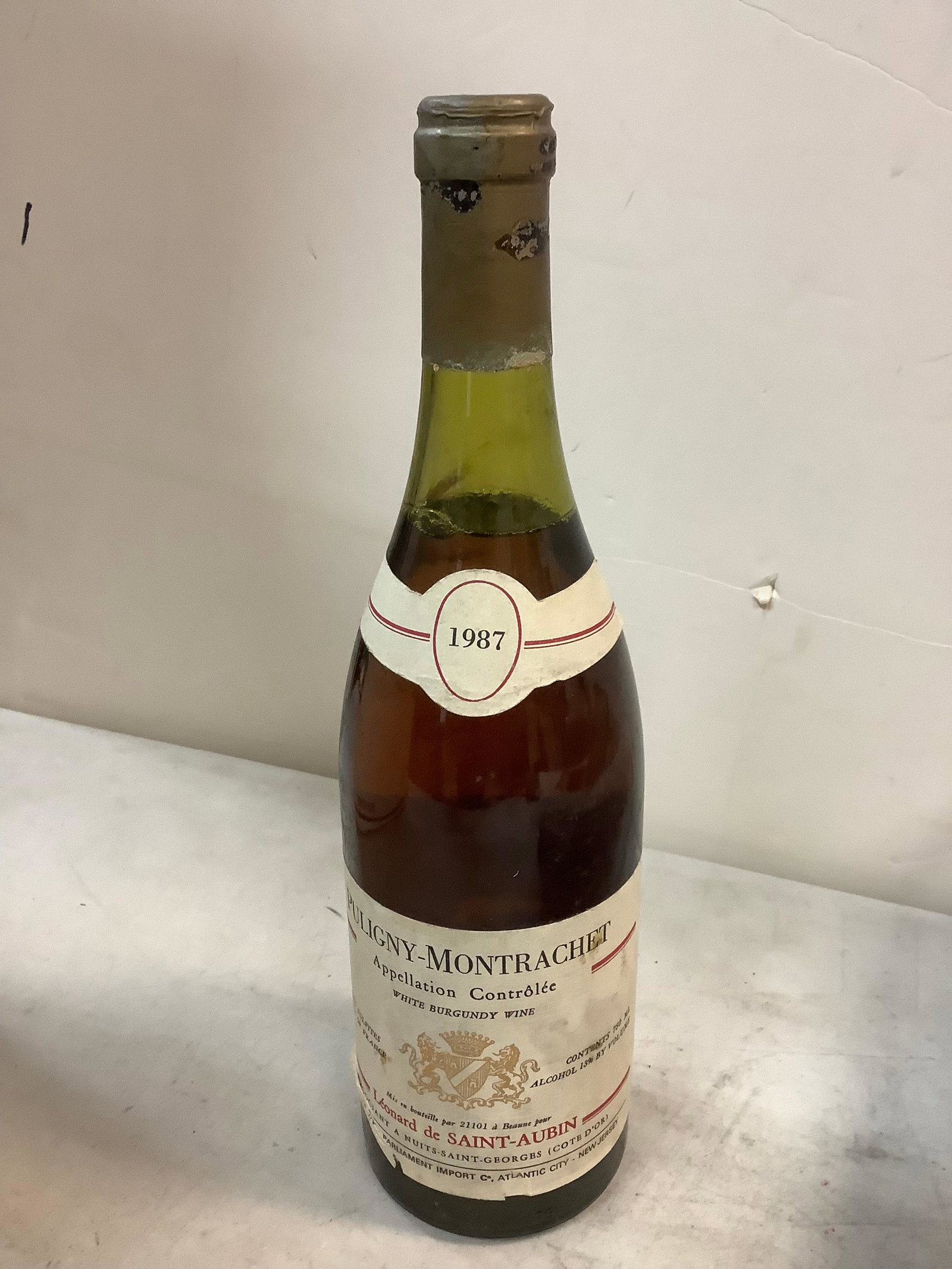 1987 PULIGNY MONTRACHET Appellation Controlee white burgundy wine sealed 750ml: 1987 PULIGNY MONTRACHET Appellation Controlee white burgundy wine sealed 750ml