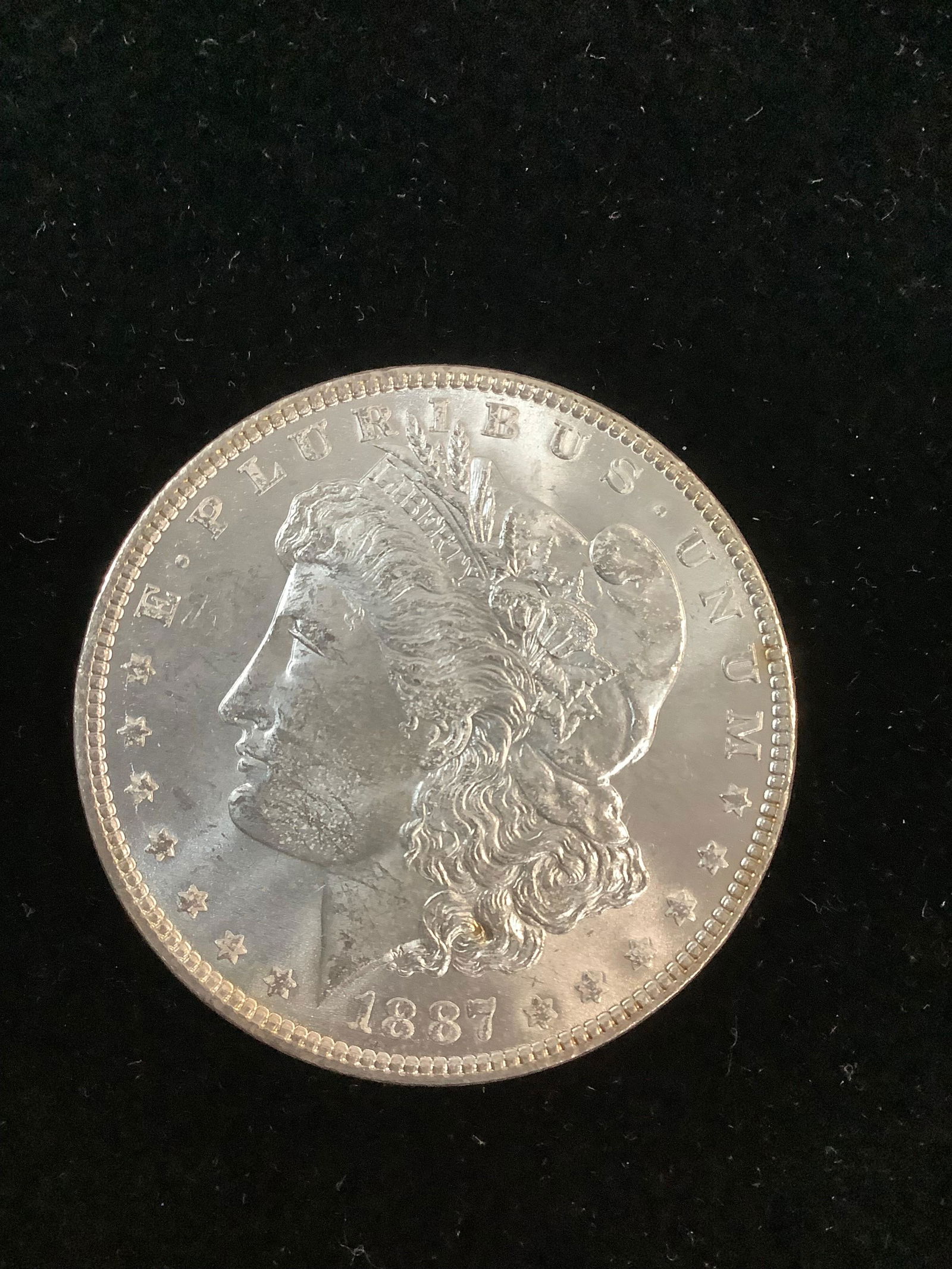 1887 uncirculated silver morgan dollar coin (1 of 1)