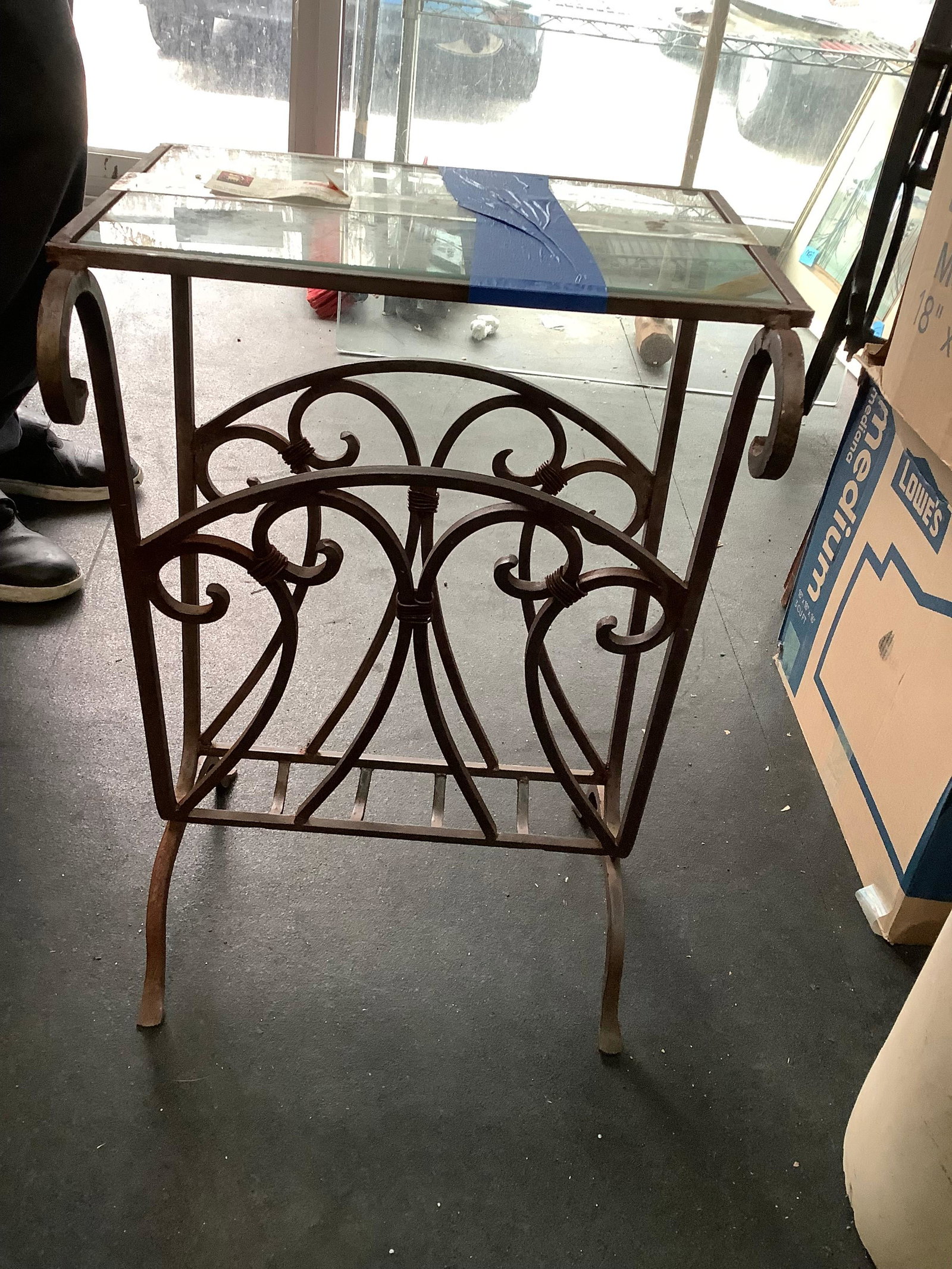 Glass top iron magazine rack 24in high: Glass top iron magazine rack 24in high