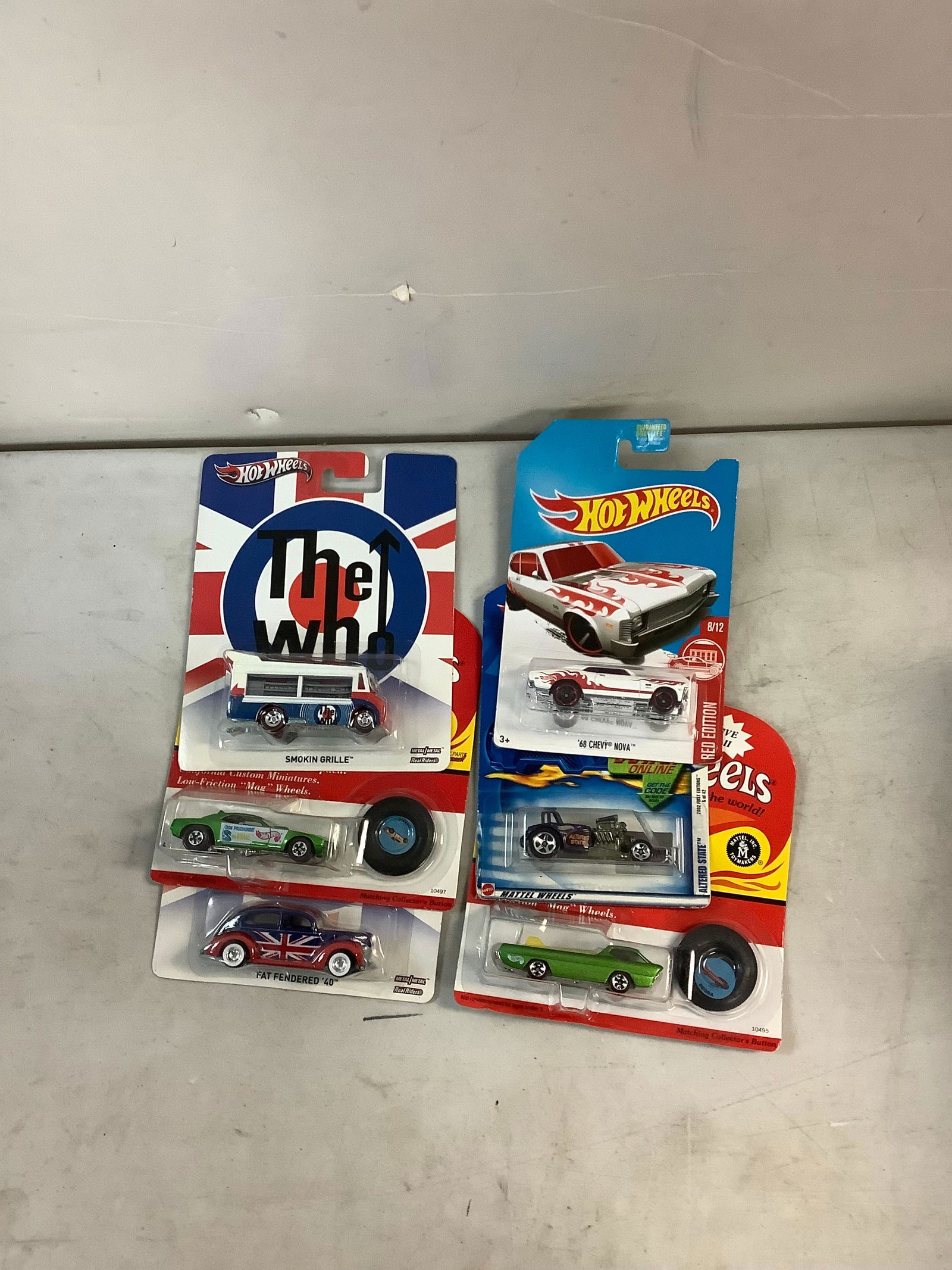 Alot of matchbox cars: Alot of matchbox cars