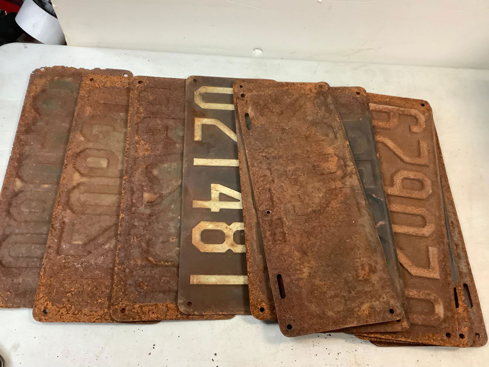 Vintage 1970's license plates (1 of 1)