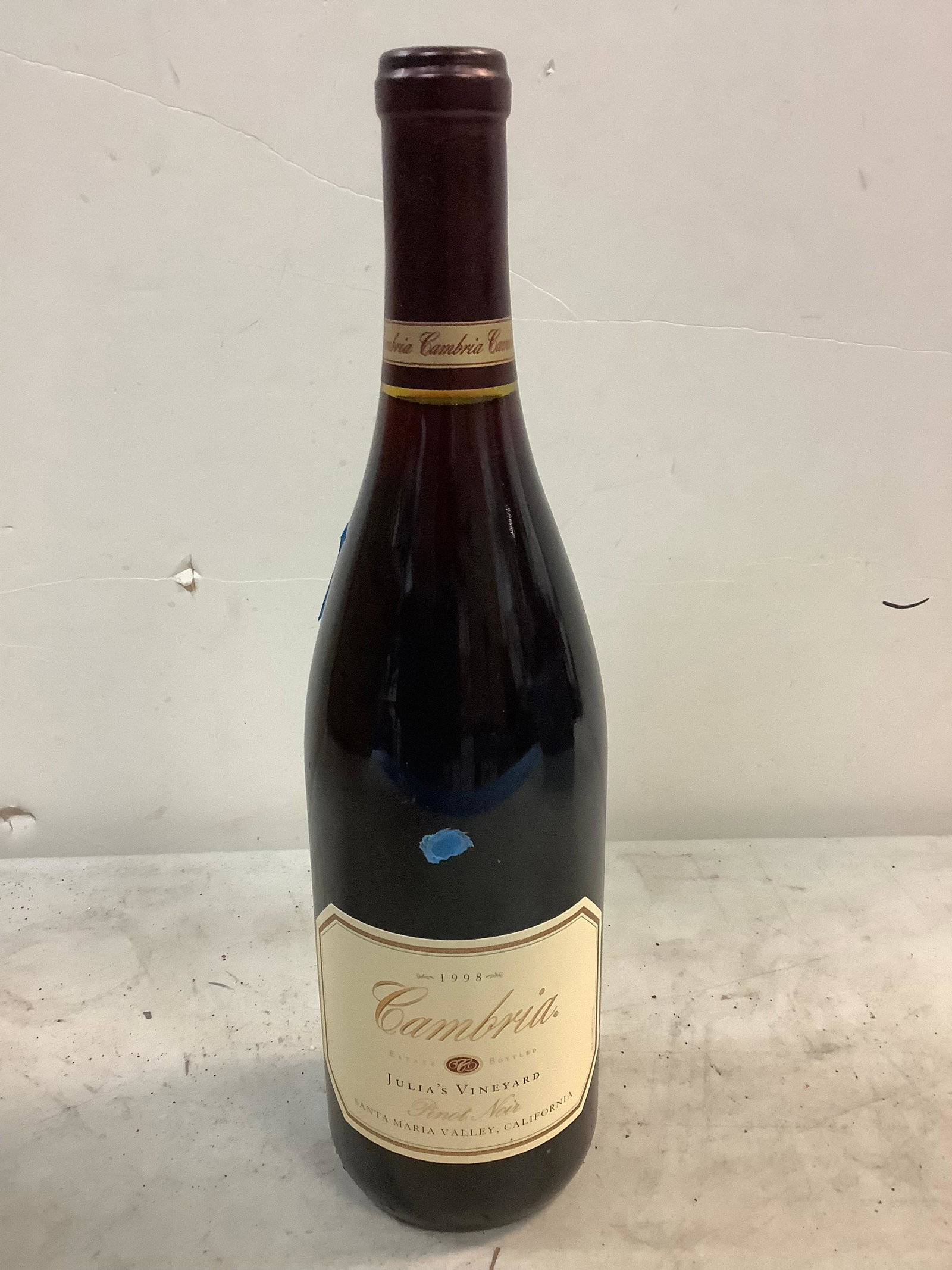 Sealed 1998 Cambria Pinot Noir 750ml: Sealed 1998 Cambria Pinot Noir 750ml