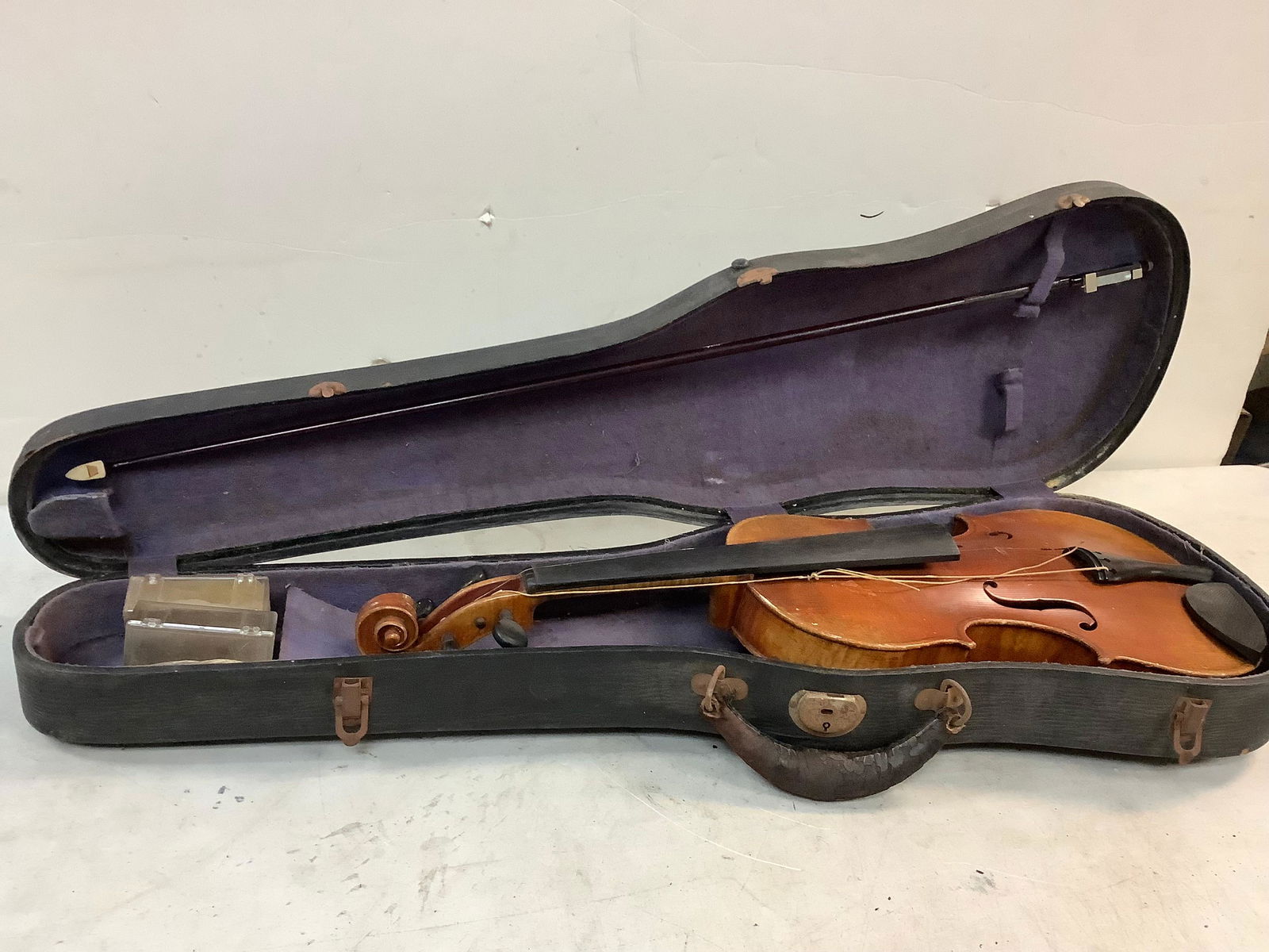 Vintage Circa 1920's Copie of Nicolaus Amatus Cremona Violin Made in Germany with Case (Needs (1 of 1)