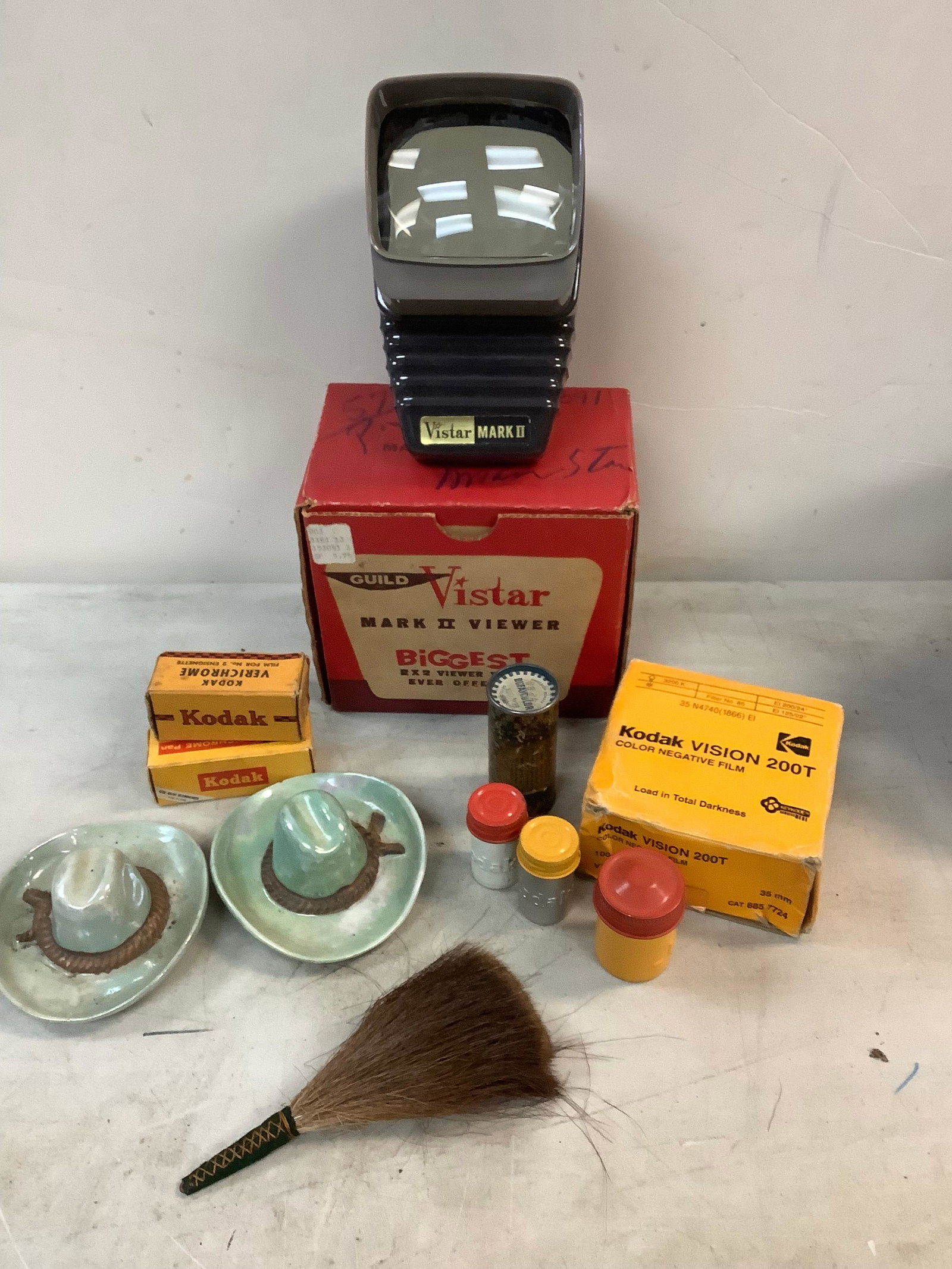Vintage Vistar Mark II Viewer, Kodak Color Negative Film, Ceramic Sombrero Hats Signed Japan and: Vintage Vistar Mark II Viewer, Kodak Color Negative Film, Ceramic Sombrero Hats Signed Japan and More