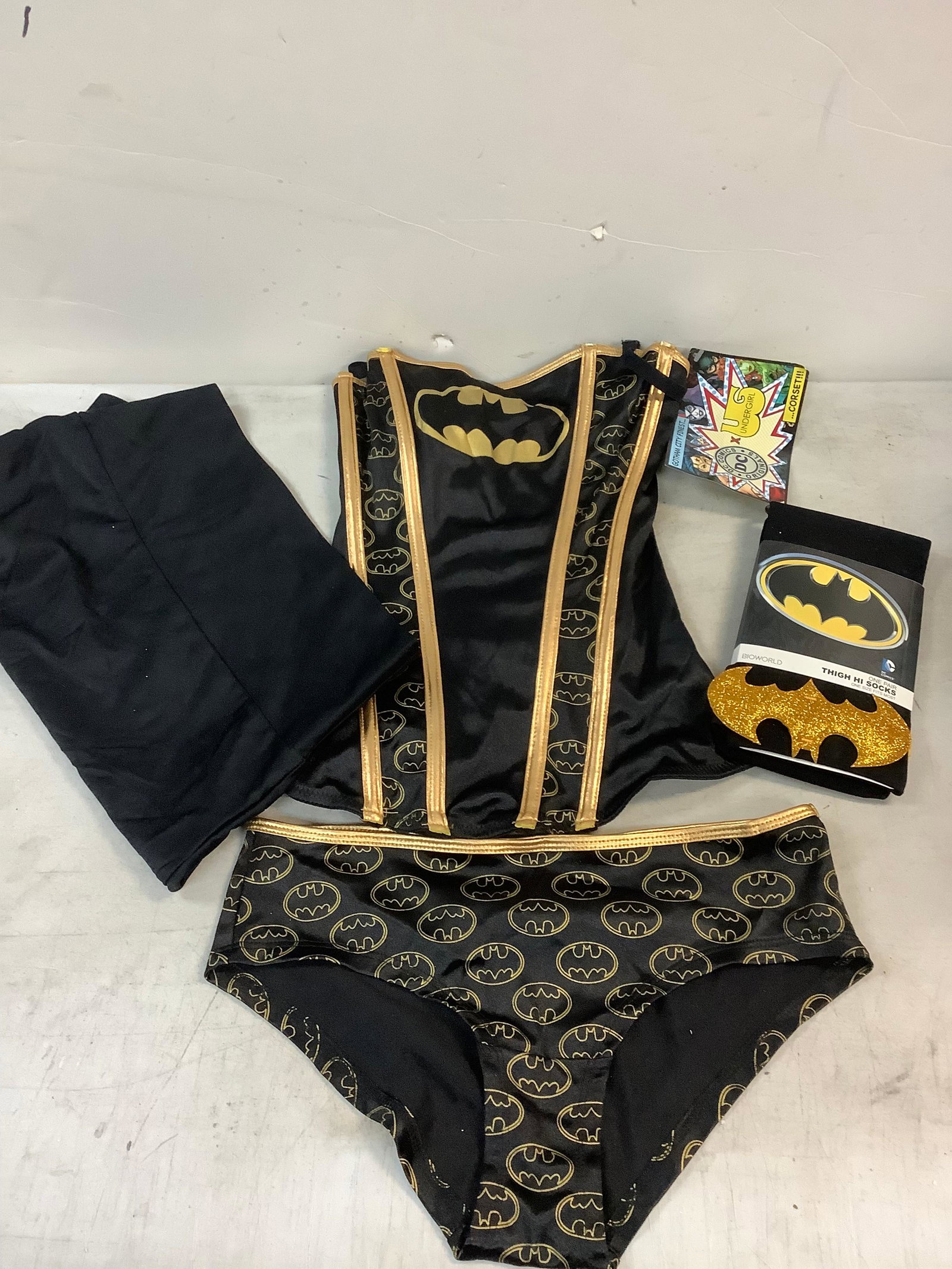 DC Comics Batman Corset, Underwear, Thigh Hi Socks and Skirt Size S w/Tags: DC Comics Batman Corset, Underwear, Thigh Hi Socks and Skirt Size S w/Tags