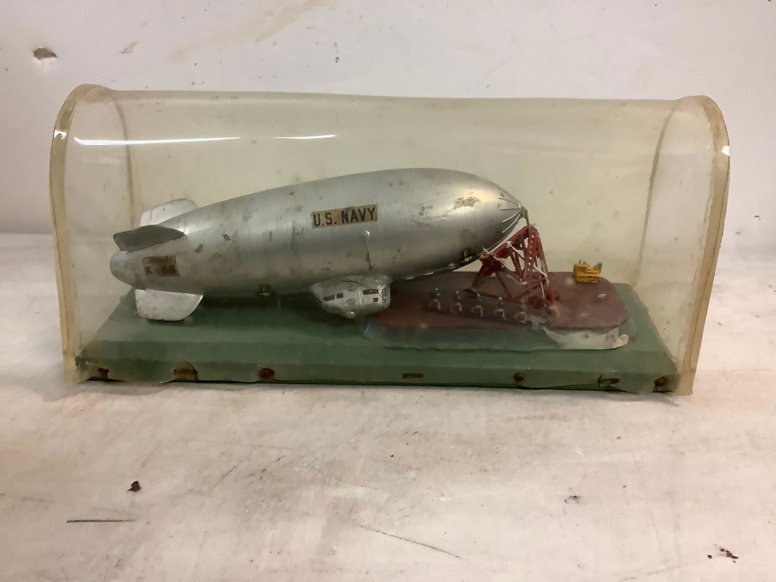 U.S. Navy blimp model (1 of 1)