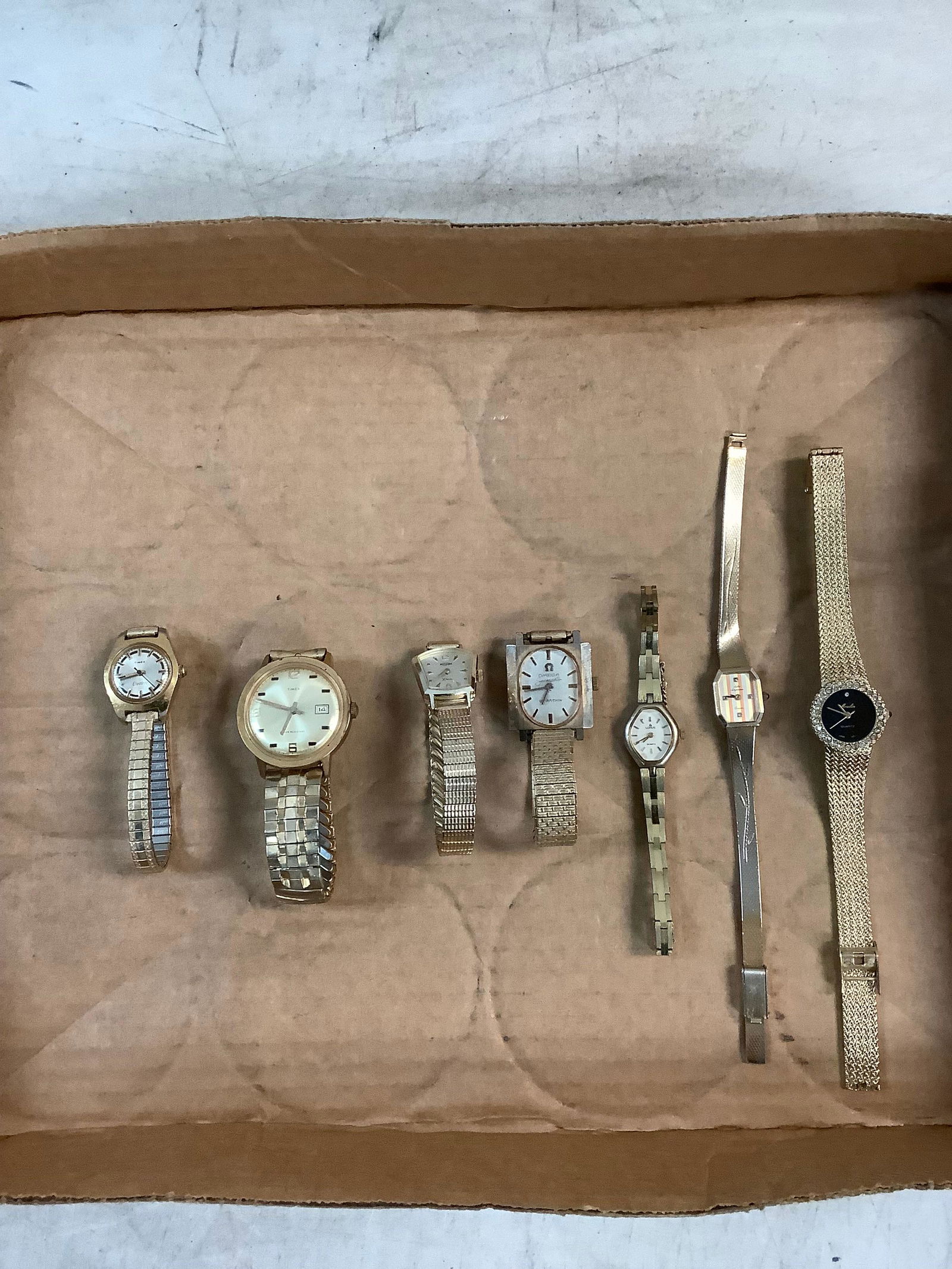 Lot of Timex and more watches: Lot of Timex and more watches