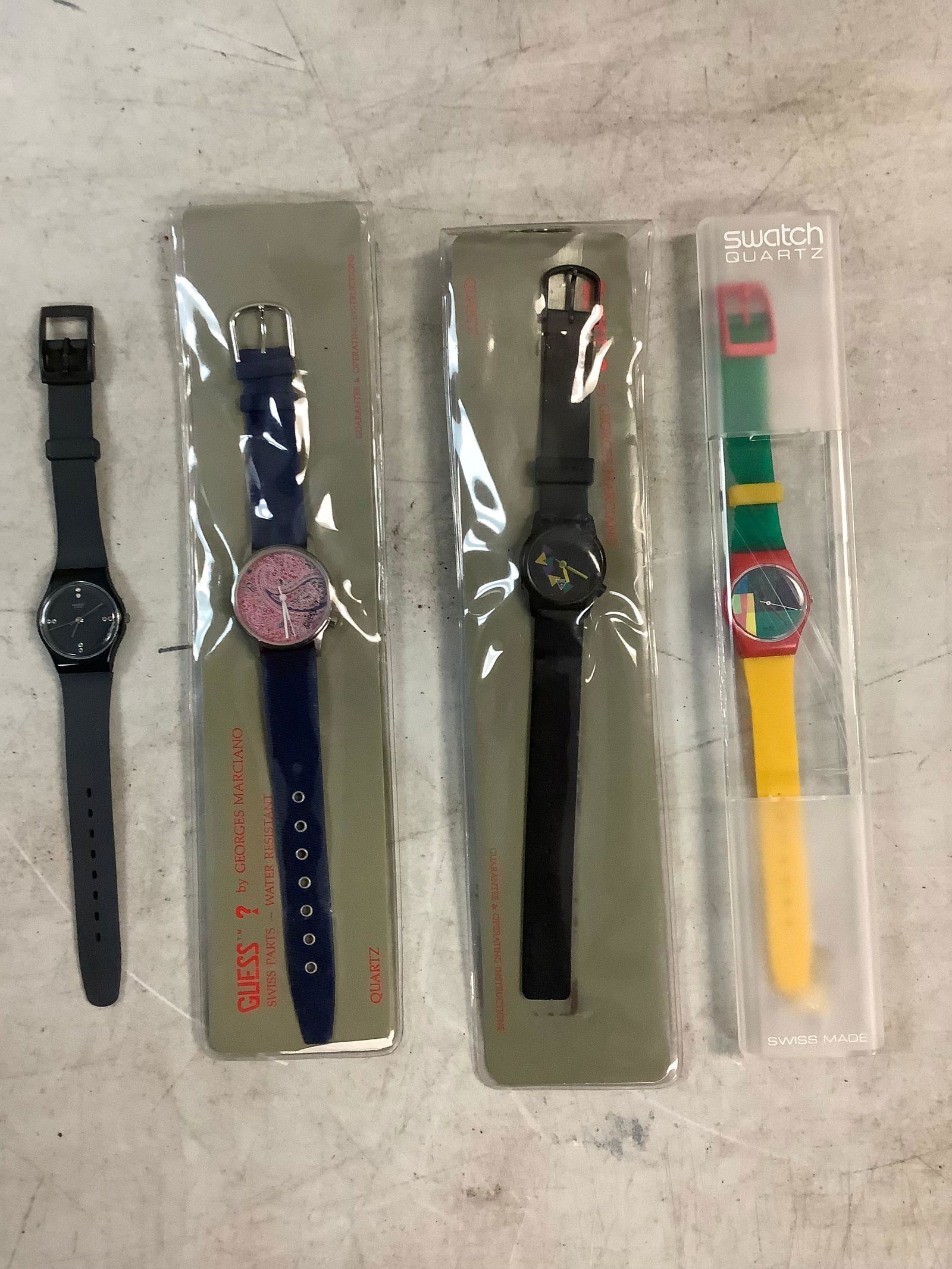 Lot of Swatch QUARTZ Swiss made and GUESS watches (1 of 1)