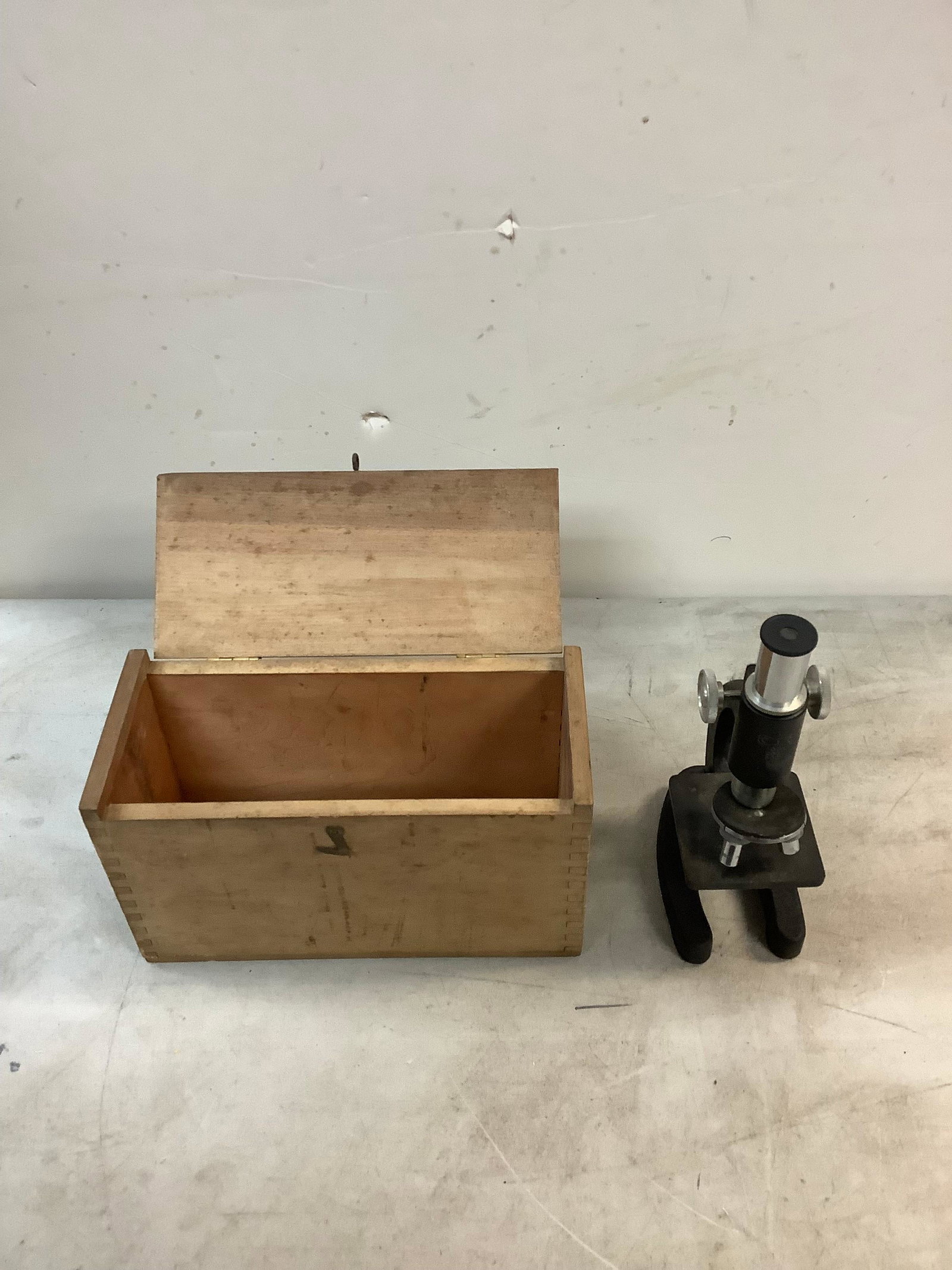 Microscope in Wooden Box: Microscope in Wooden Box
