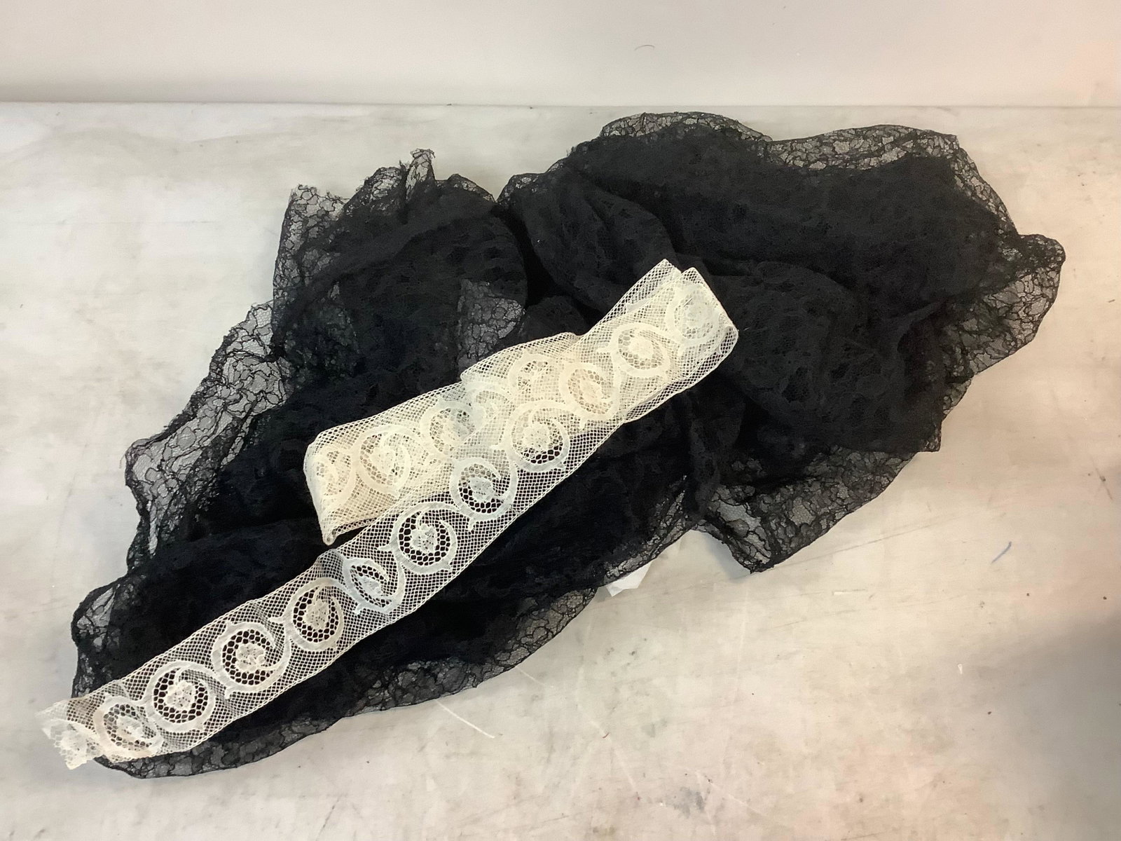 vintage lace material: vintage lace material