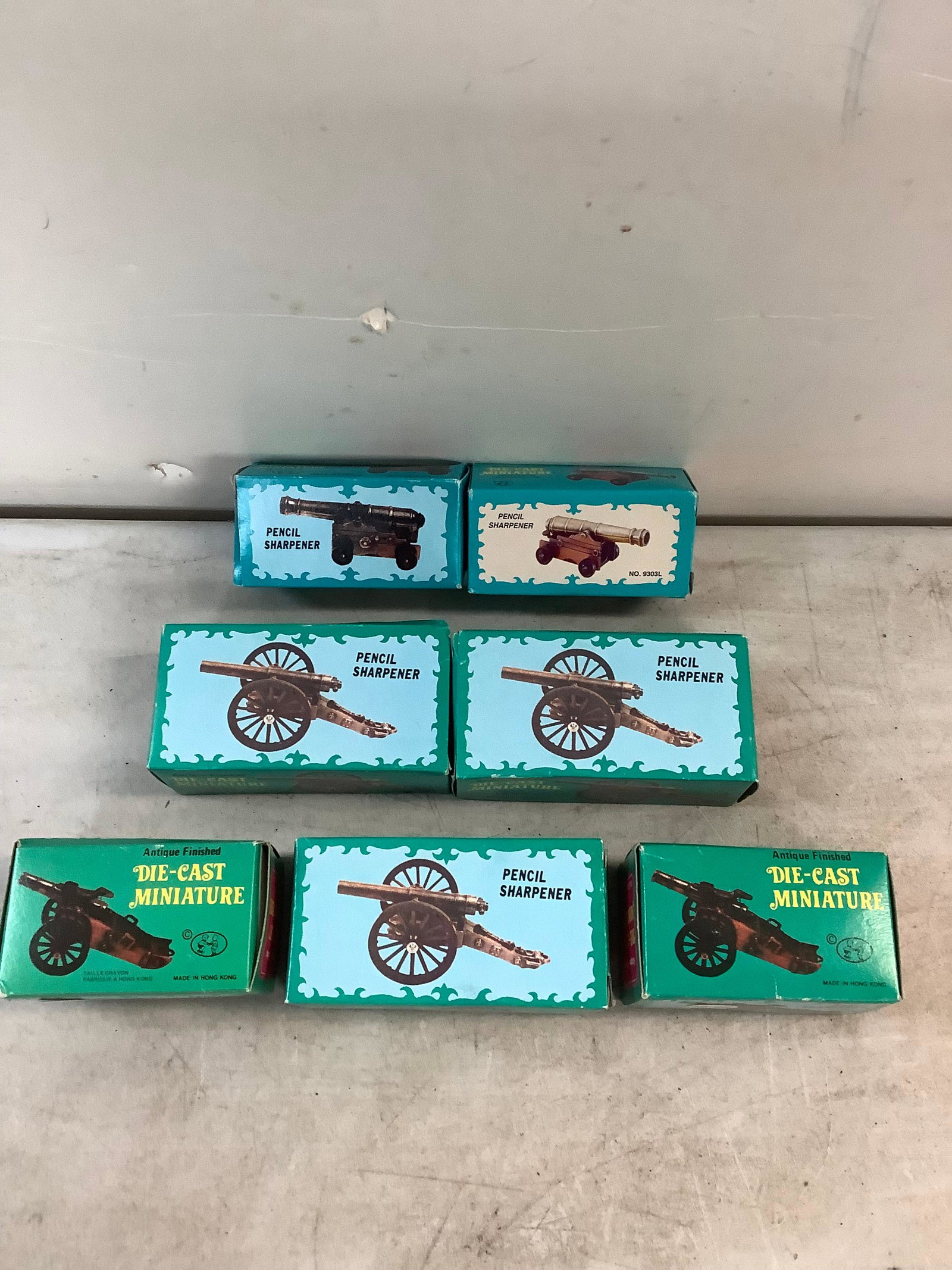 Lot of die-cast miniature pencil sharpener: Lot of die-cast miniature pencil sharpener