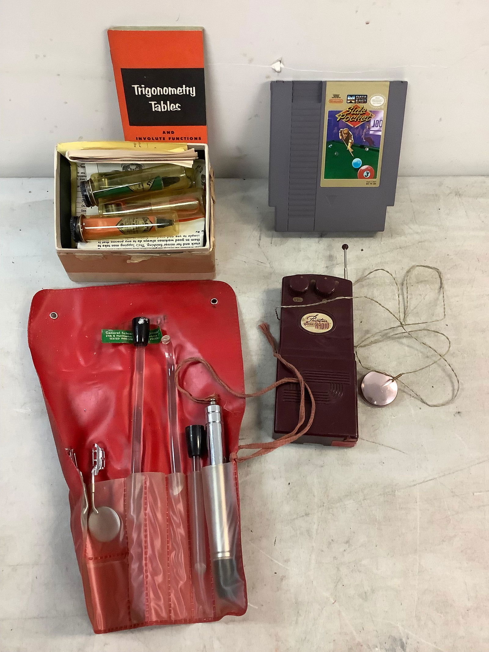 Lot of Nintendo NES game cartridge, dental tool kit and more (1 of 1)